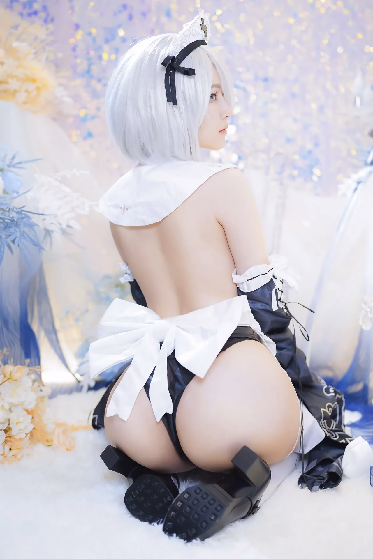 Arty Huang as 2B — cosplay photo 40 of 62