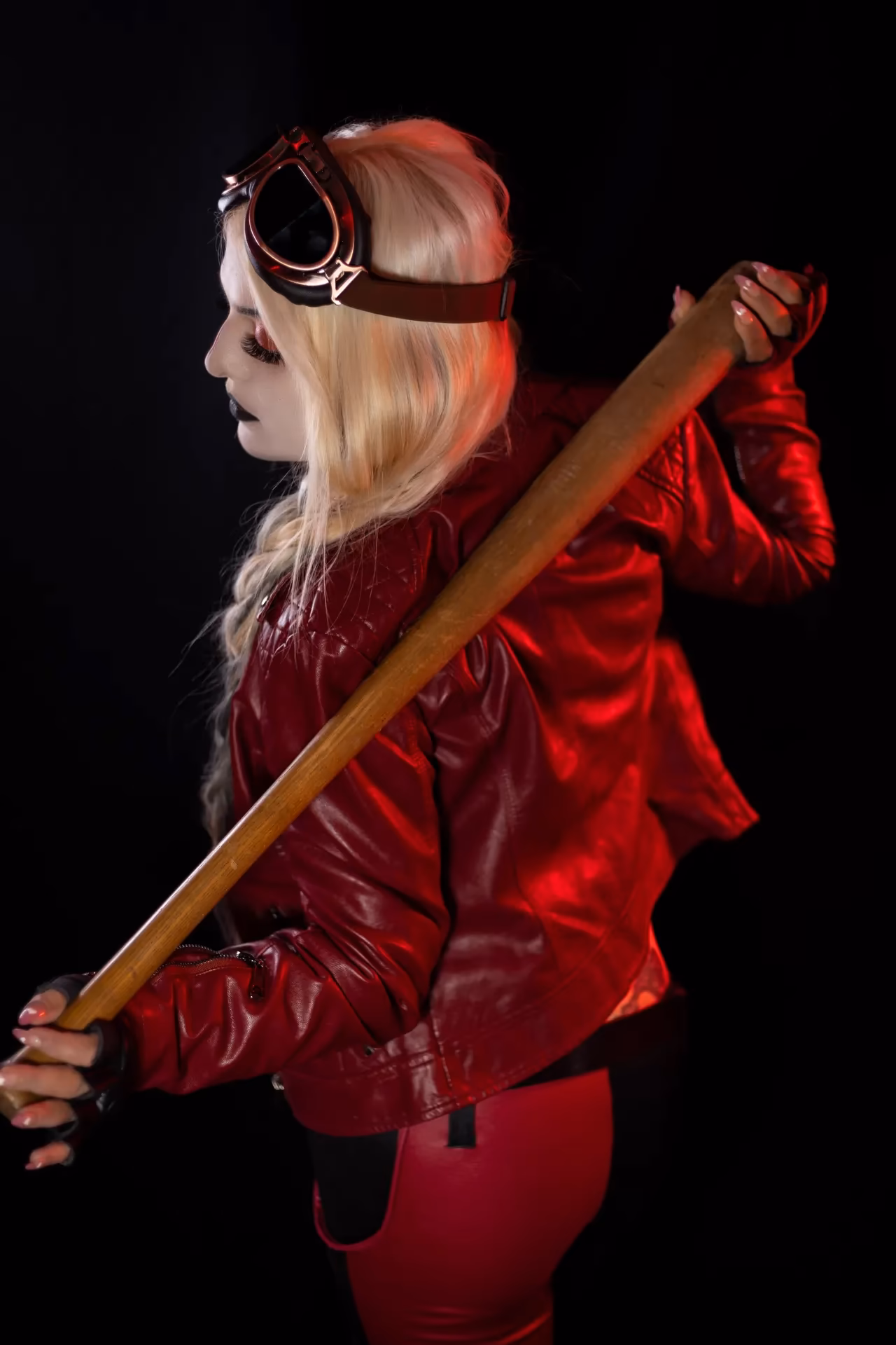 ASMR Shanny as Harley Quinn — cosplay photo 7 of 9