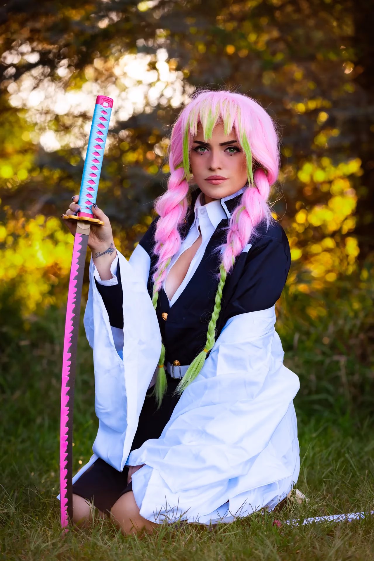 ASMR Shanny as Mitsuri Kanroji — cosplay photo 21 of 54