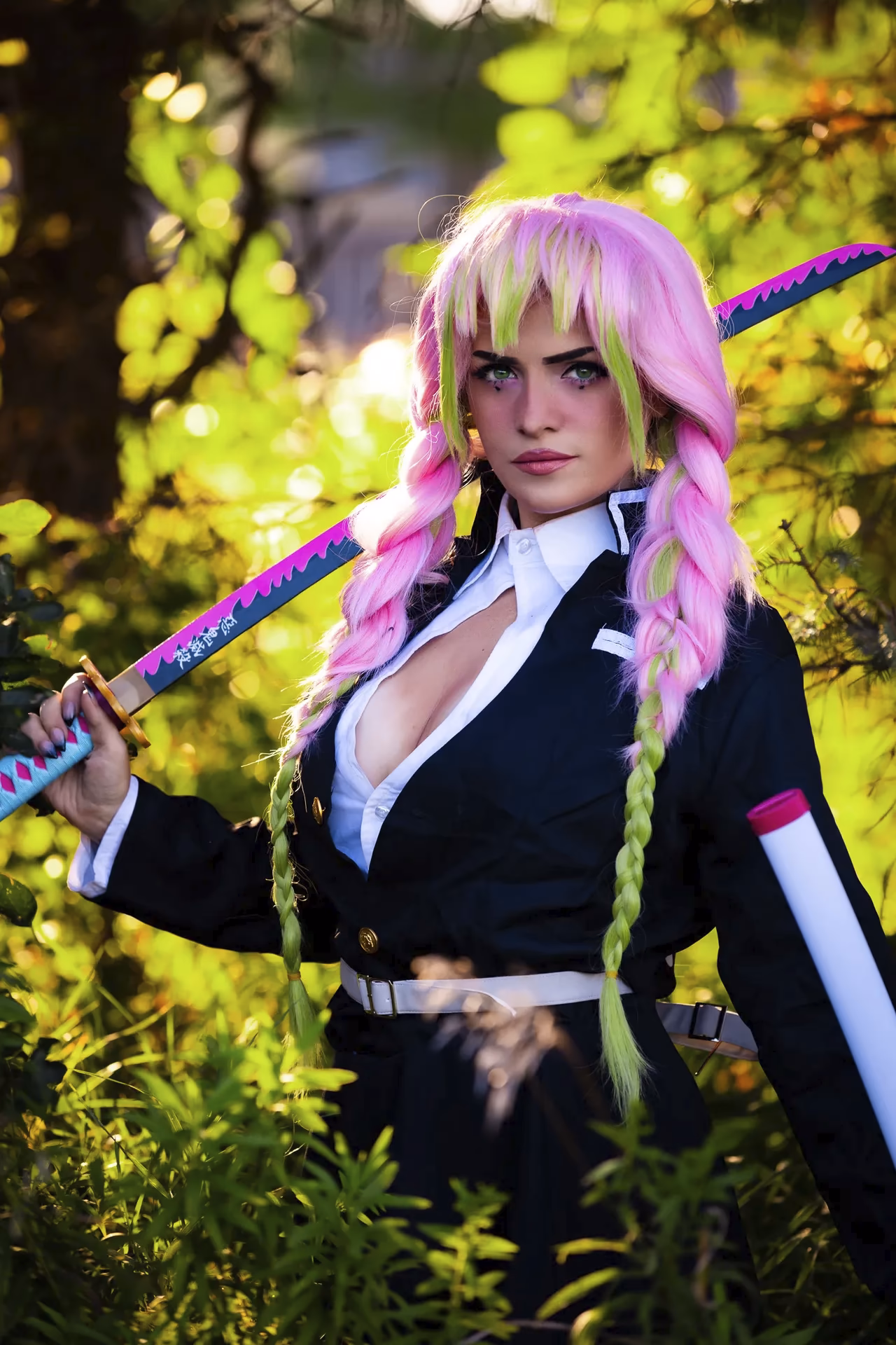 ASMR Shanny as Mitsuri Kanroji — cosplay photo 29 of 54
