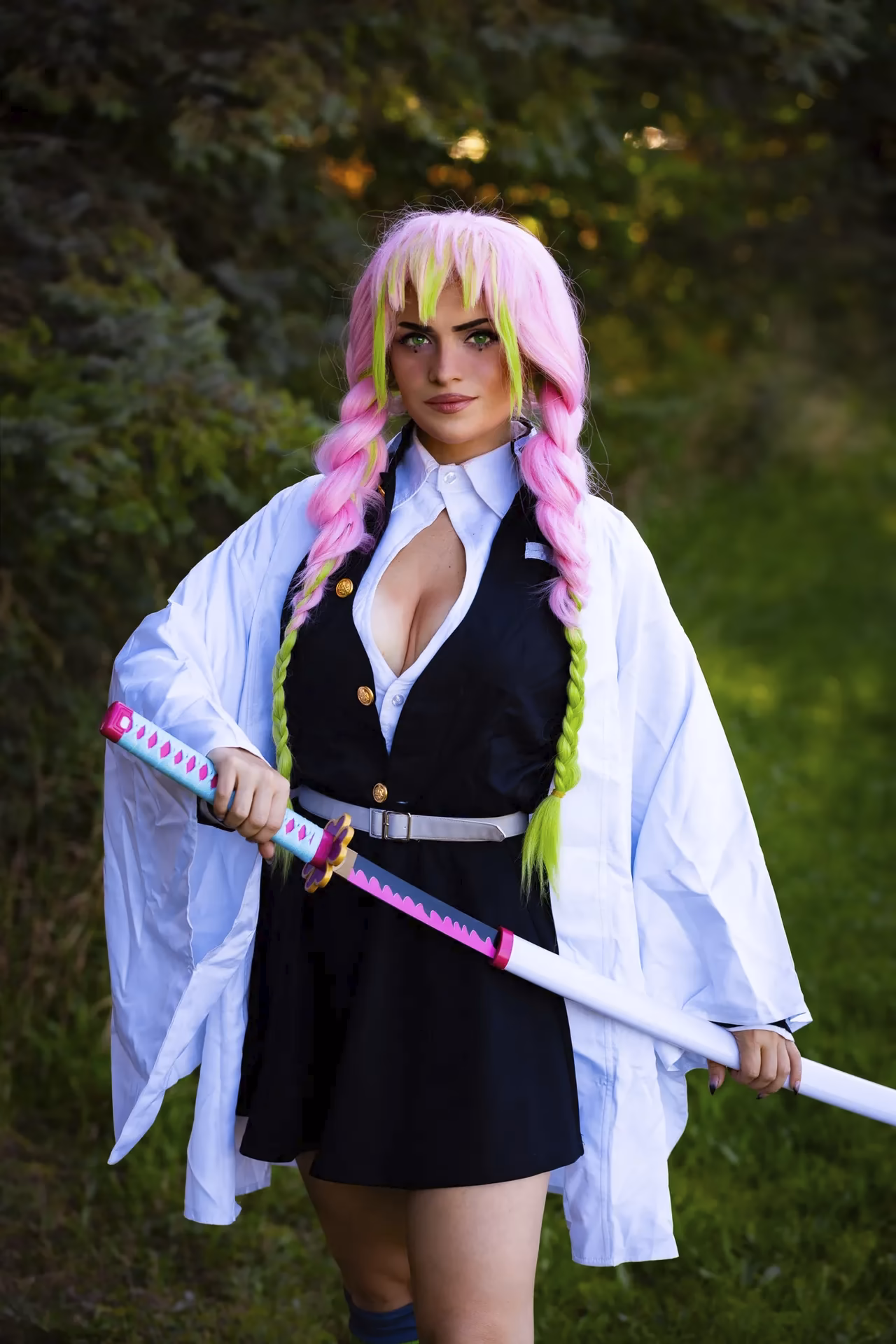 ASMR Shanny as Mitsuri Kanroji — cosplay photo 4 of 54
