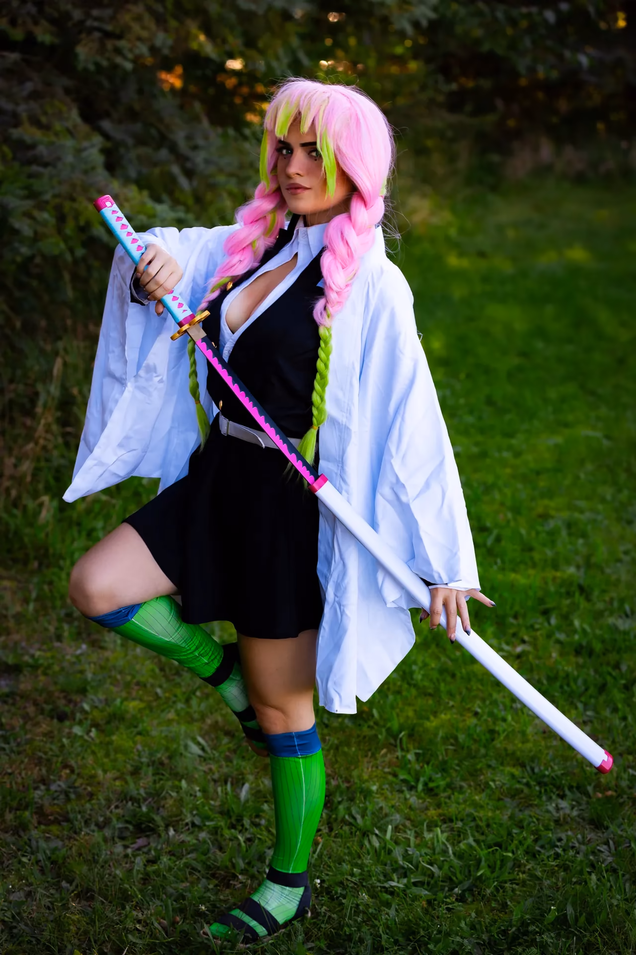 ASMR Shanny as Mitsuri Kanroji — cosplay photo 5 of 54