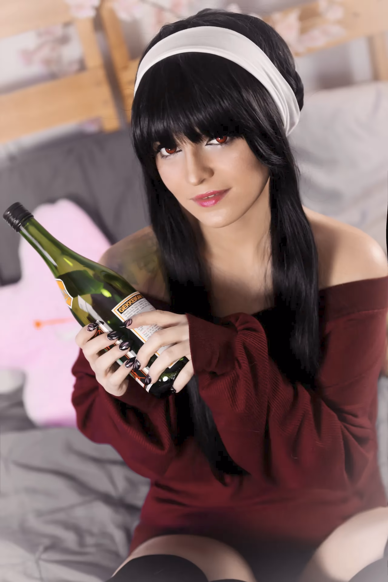 ASMR Shanny as Yor Forger — cosplay photo 13 of 16