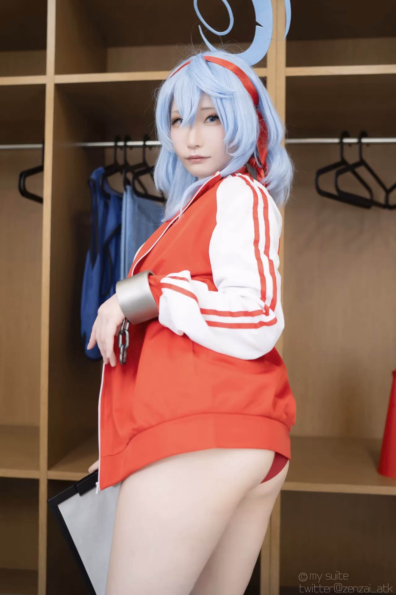 Atsuki as Ako Amau — cosplay photo 179 of 499