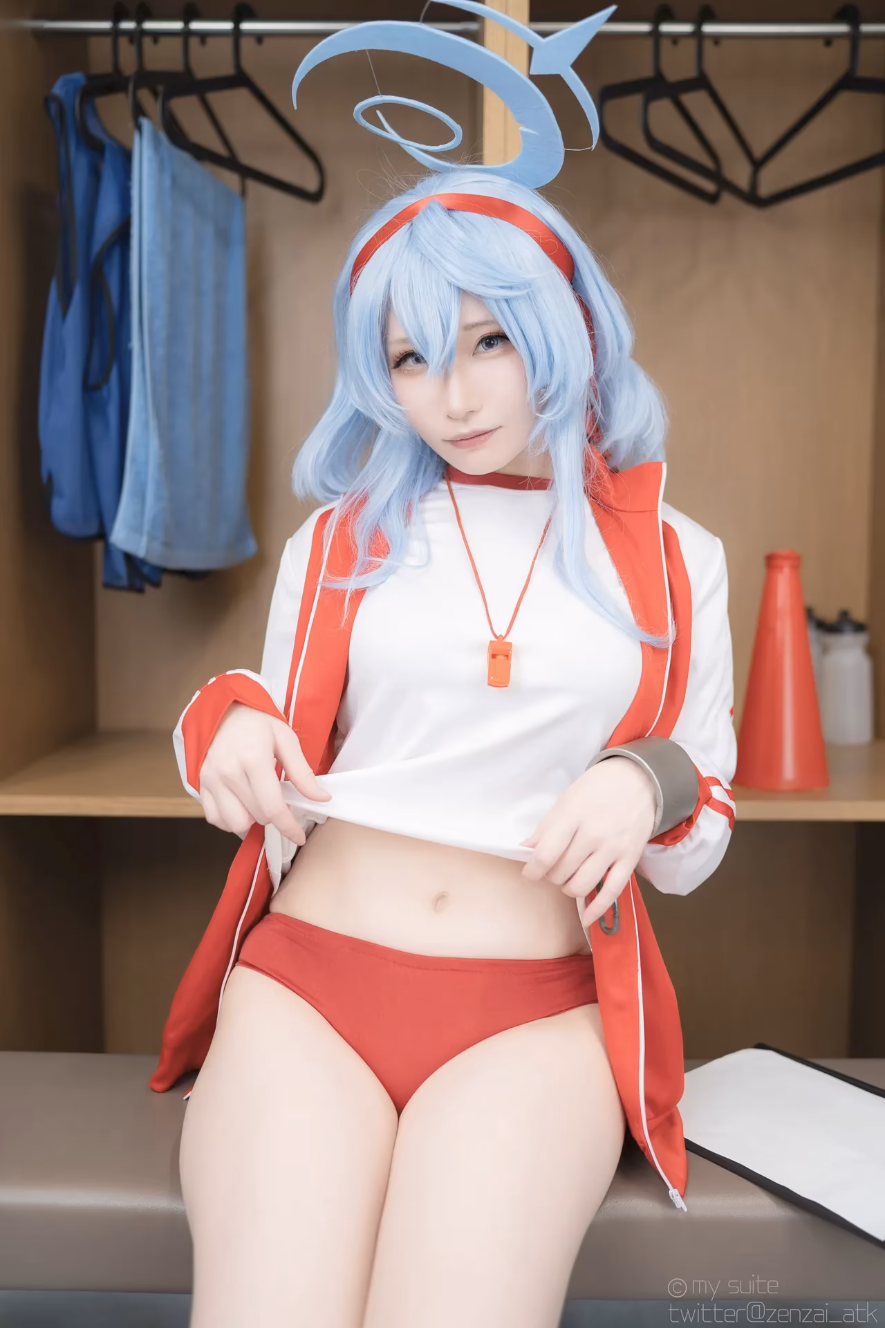 Atsuki as Ako Amau — cosplay photo 185 of 499