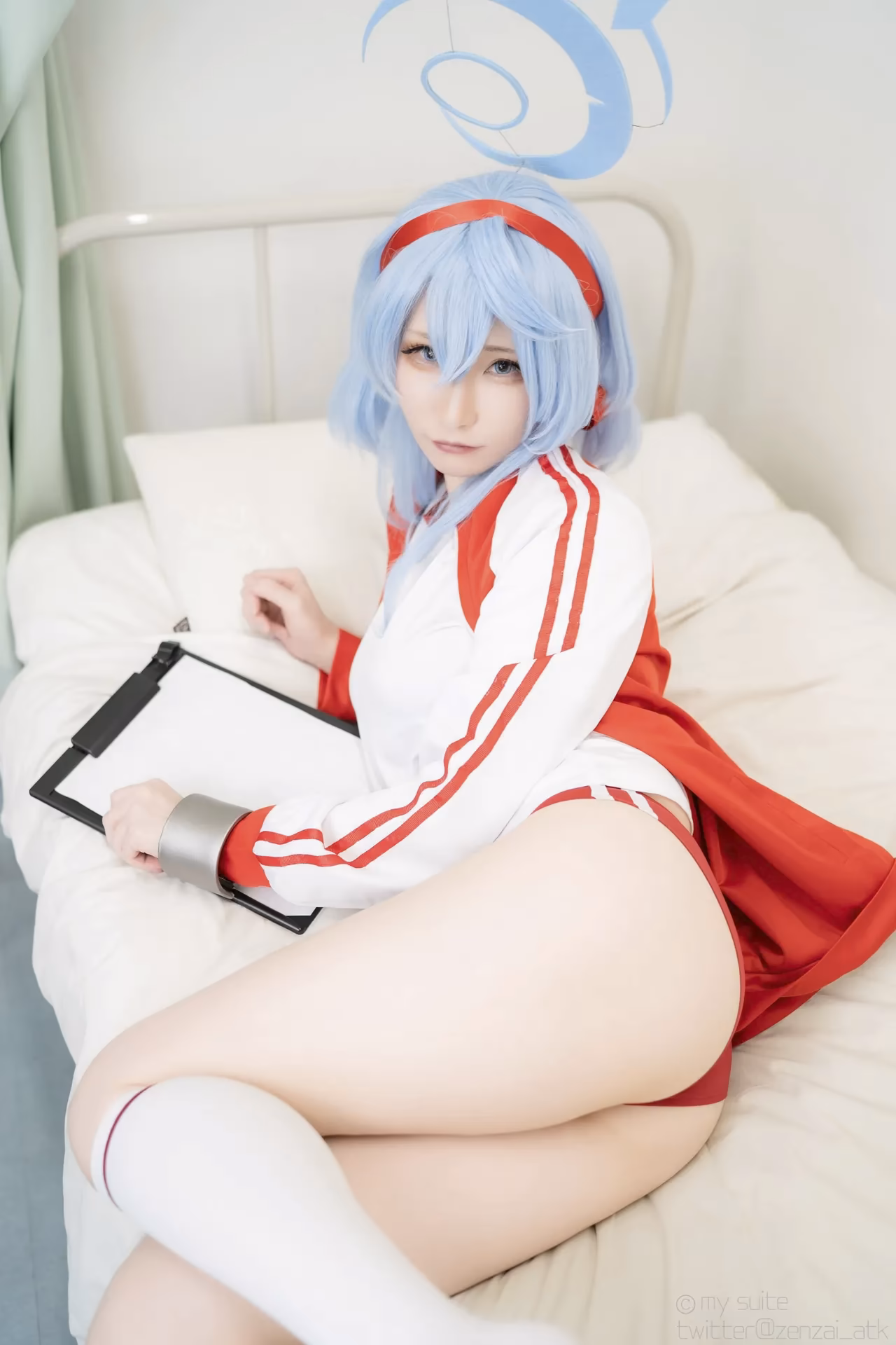 Atsuki as Ako Amau — cosplay photo 240 of 499