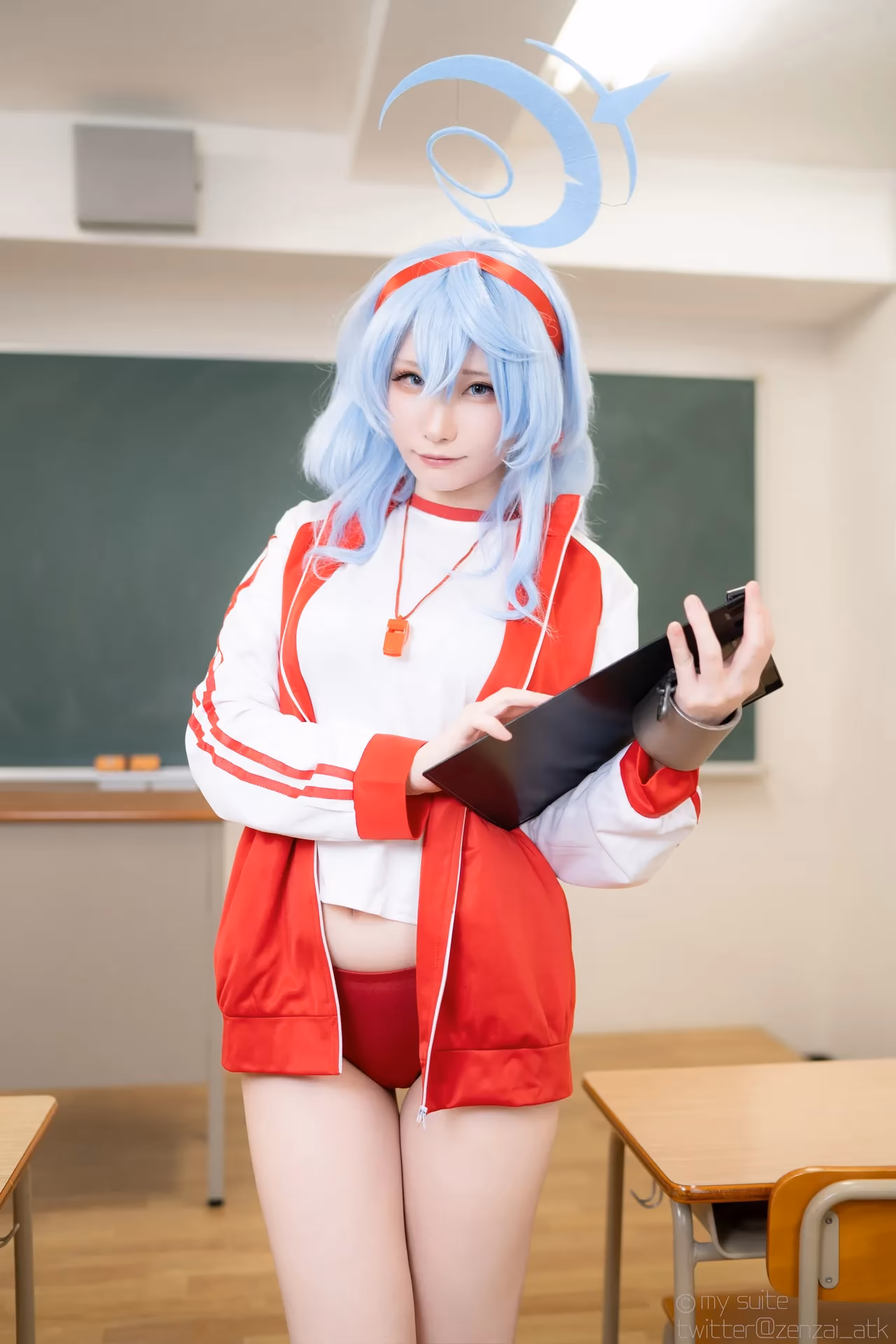 Atsuki as Ako Amau — cosplay photo 266 of 499