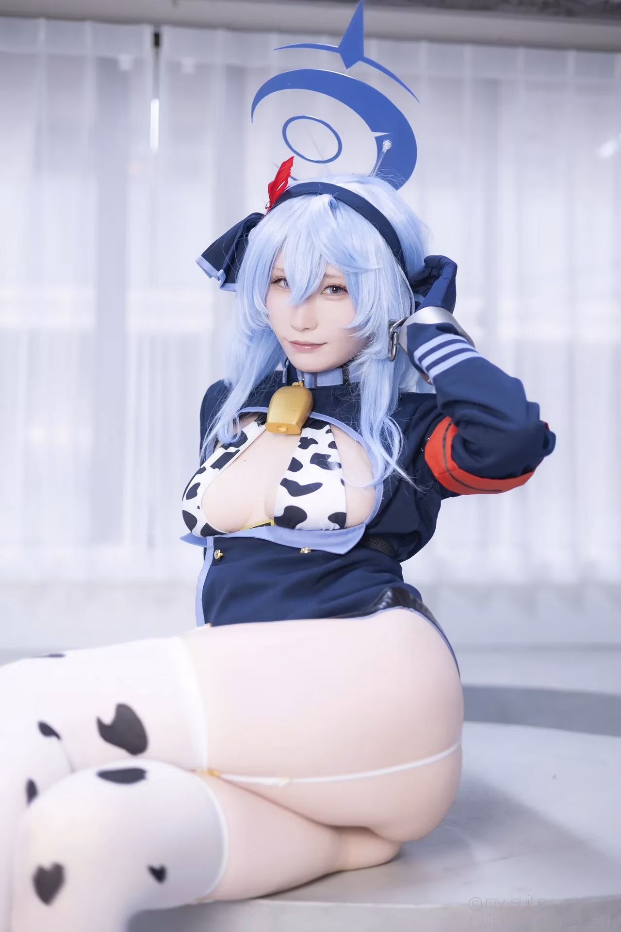 Atsuki as Ako Amau — cosplay photo 399 of 499