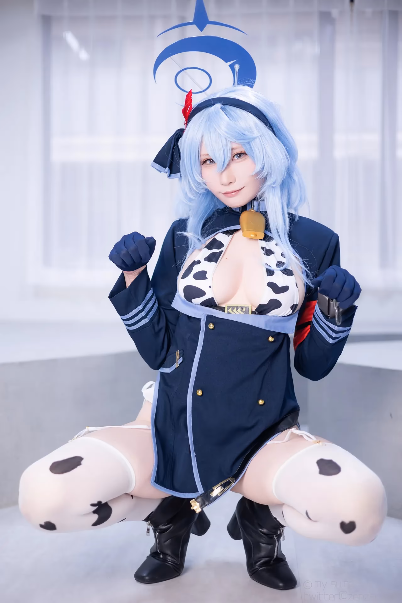 Atsuki as Ako Amau — cosplay photo 405 of 499