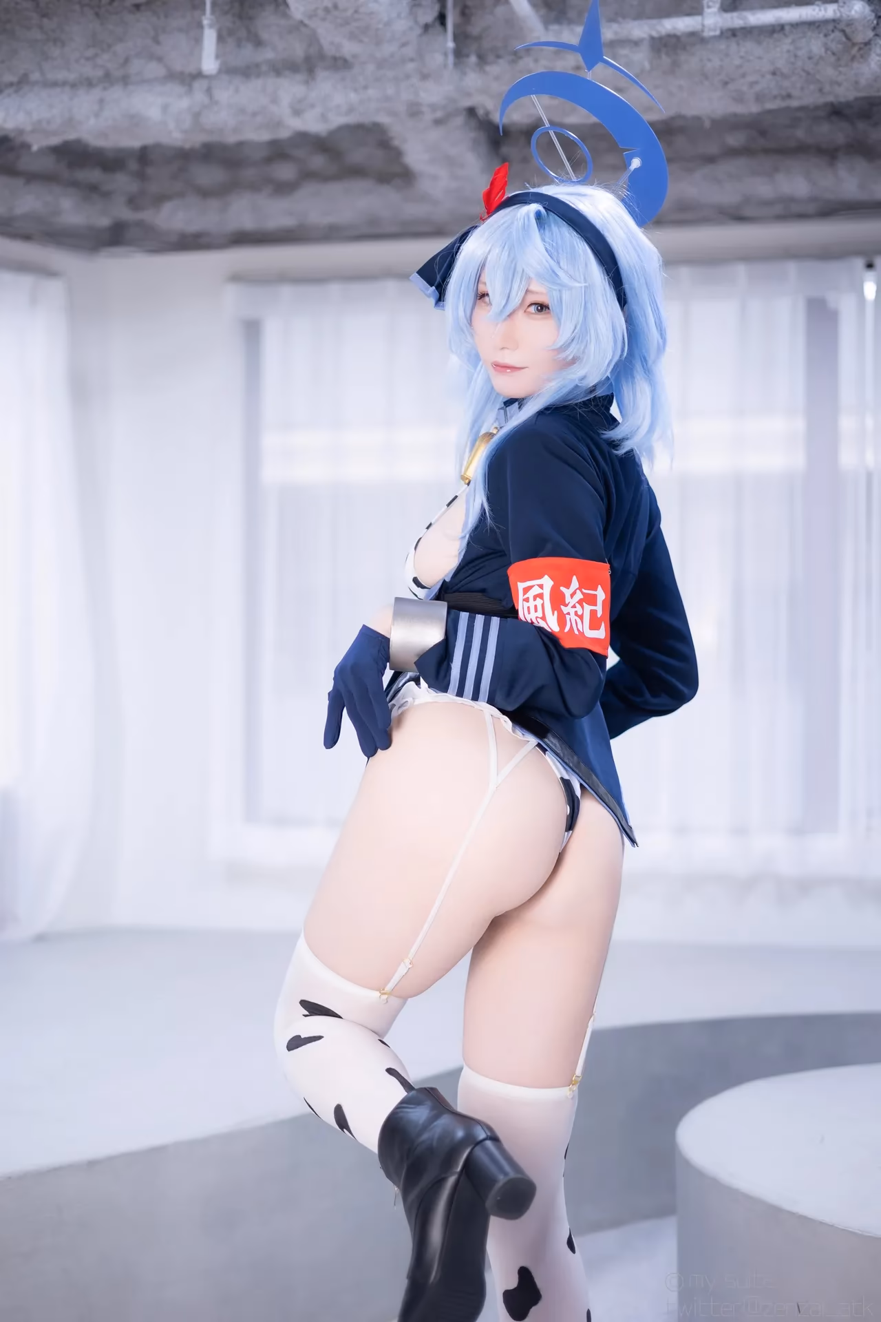 Atsuki as Ako Amau — cosplay photo 432 of 499