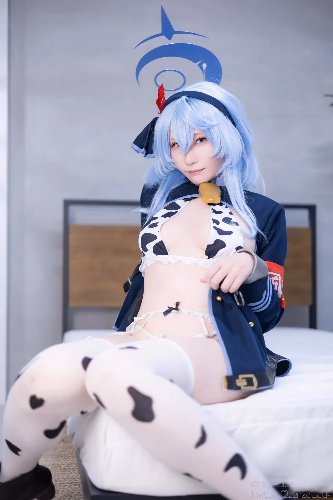 Atsuki as Ako Amau — cosplay photo 451 of 499