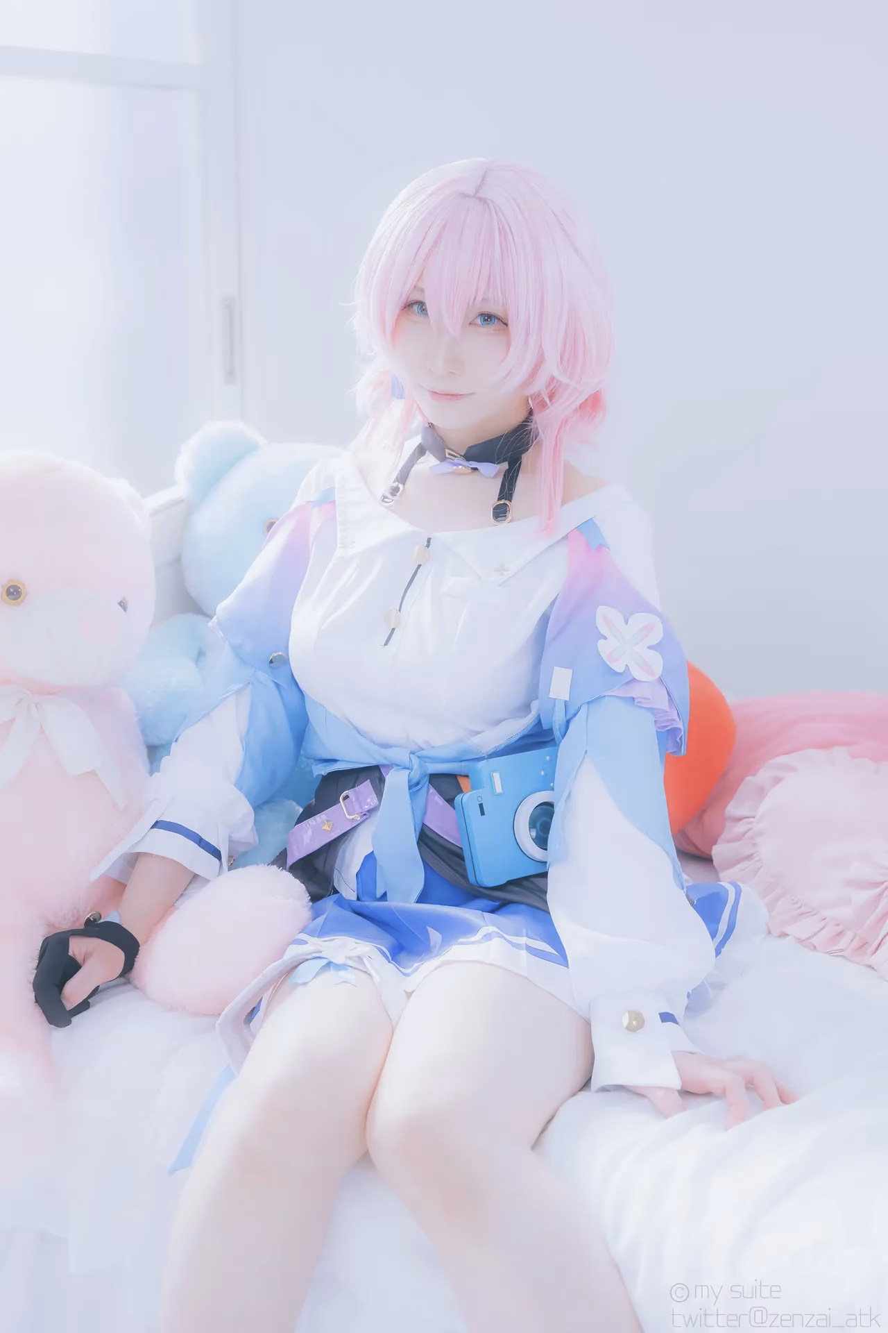 Atsuki as Himeko and March 7th — cosplay photo 173 of 355