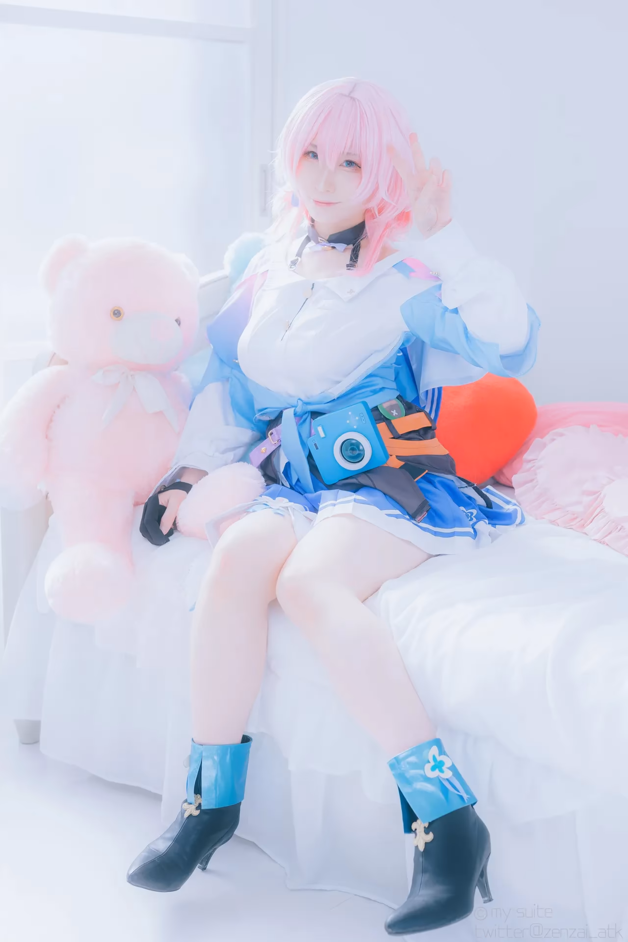 Atsuki as Himeko and March 7th — cosplay photo 177 of 355