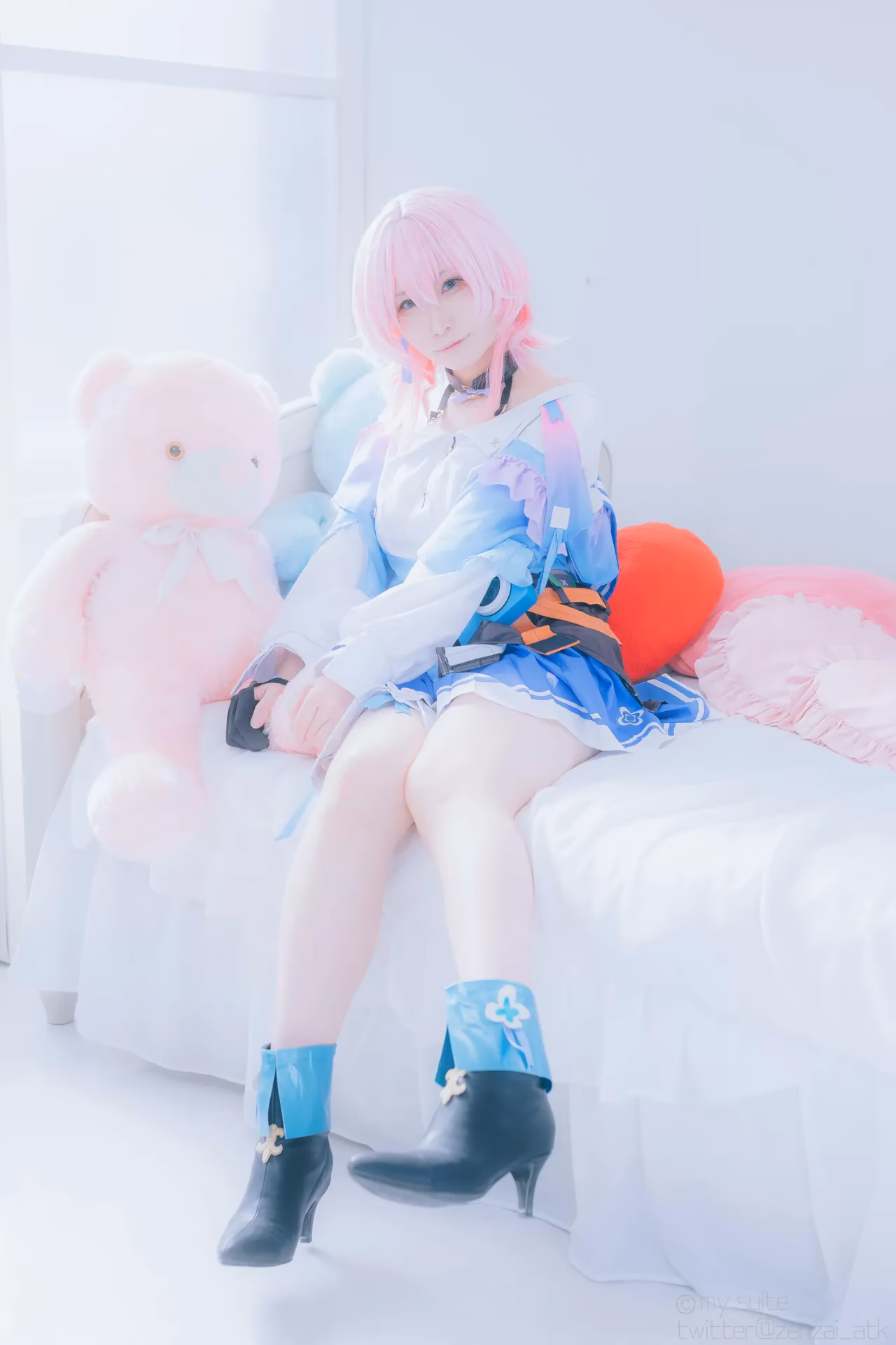 Atsuki as Himeko and March 7th — cosplay photo 178 of 355