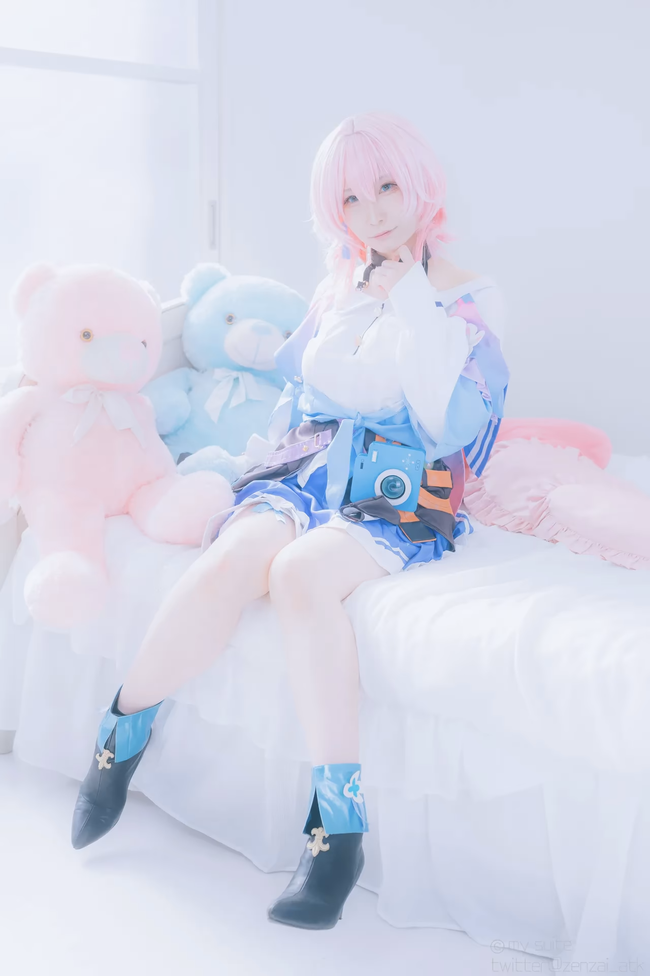 Atsuki as Himeko and March 7th — cosplay photo 179 of 355