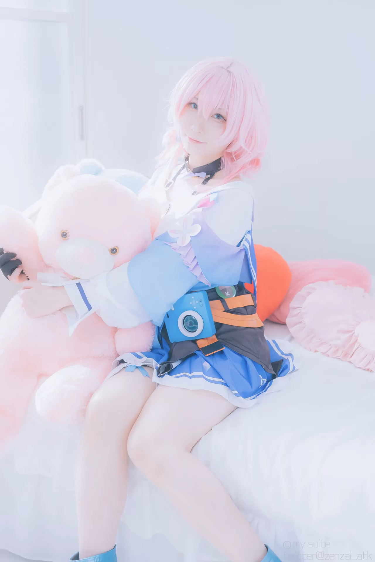Atsuki as Himeko and March 7th — cosplay photo 182 of 355
