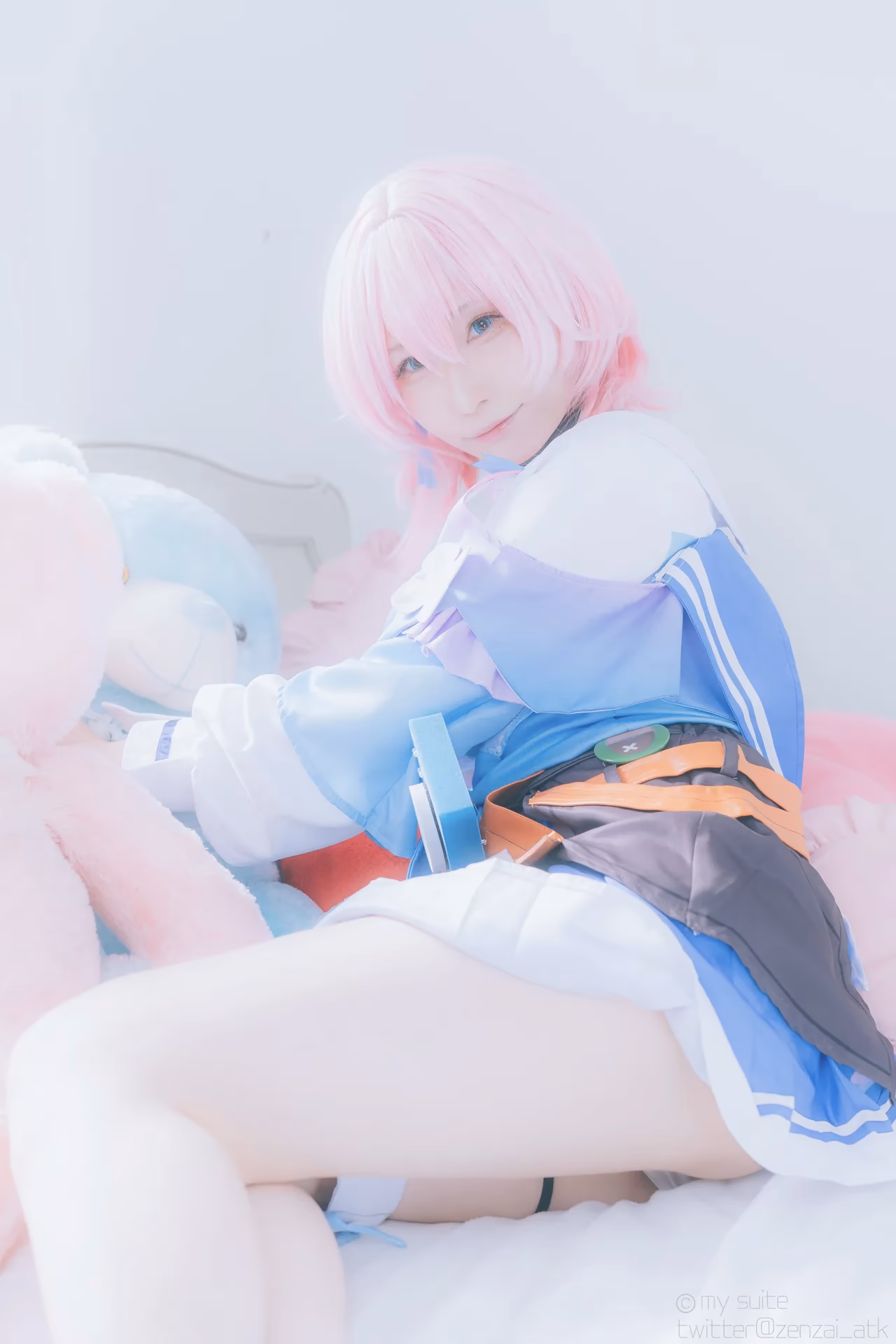 Atsuki as Himeko and March 7th — cosplay photo 191 of 355