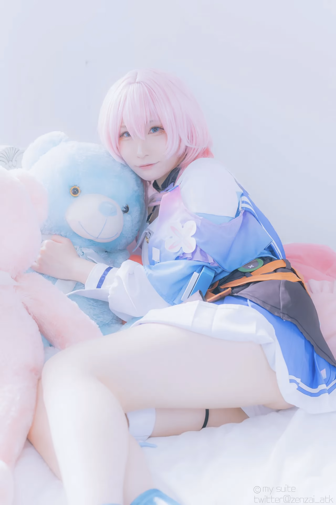 Atsuki as Himeko and March 7th — cosplay photo 193 of 355