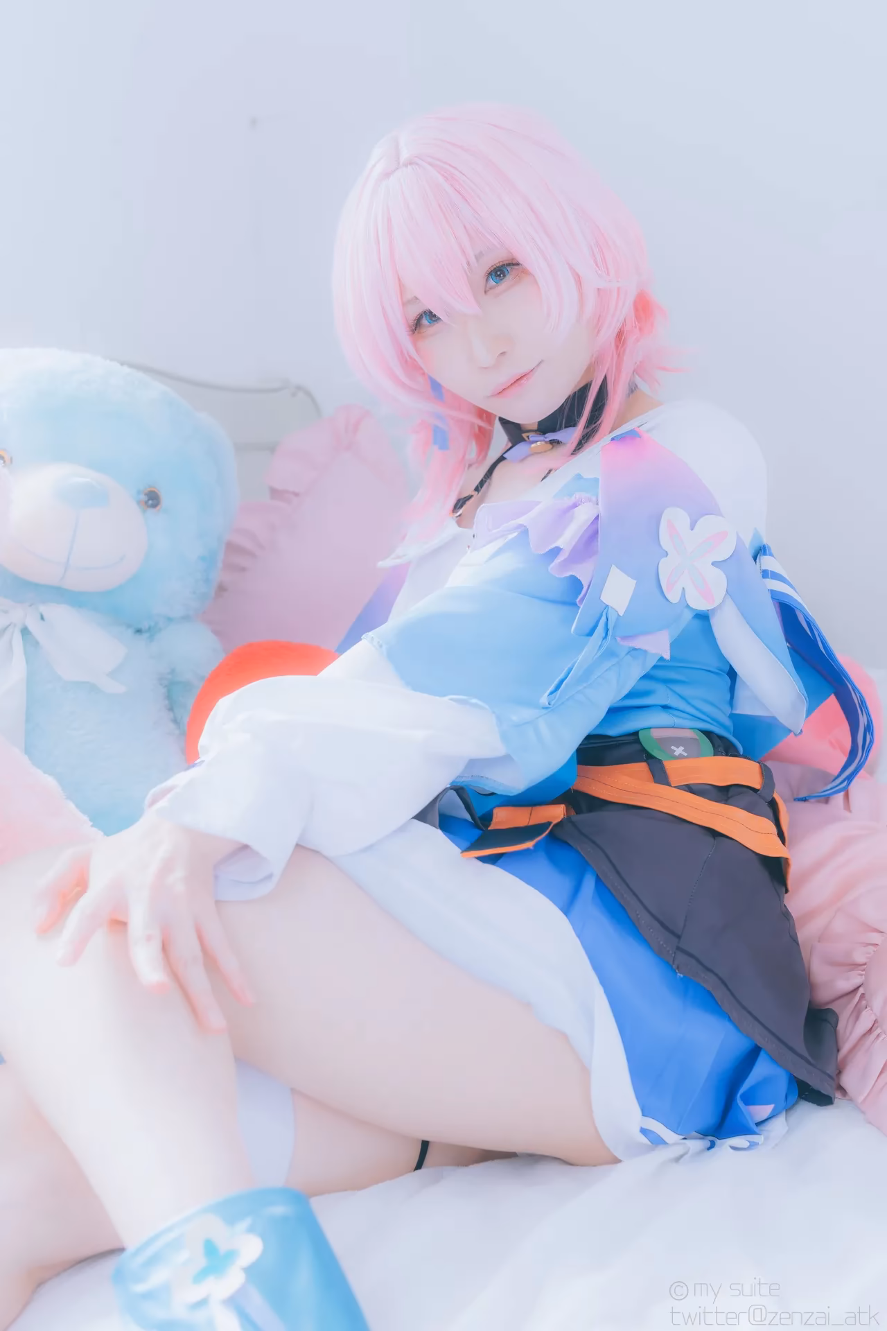 Atsuki as Himeko and March 7th — cosplay photo 196 of 355