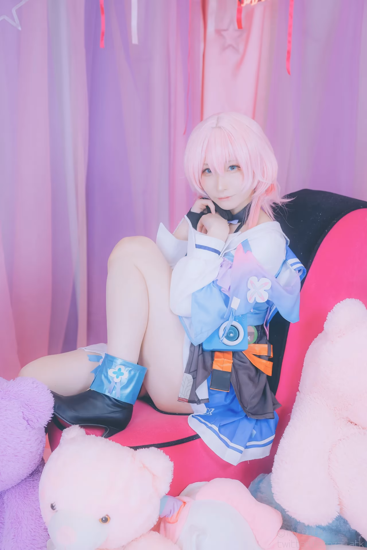 Atsuki as Himeko and March 7th — cosplay photo 201 of 355