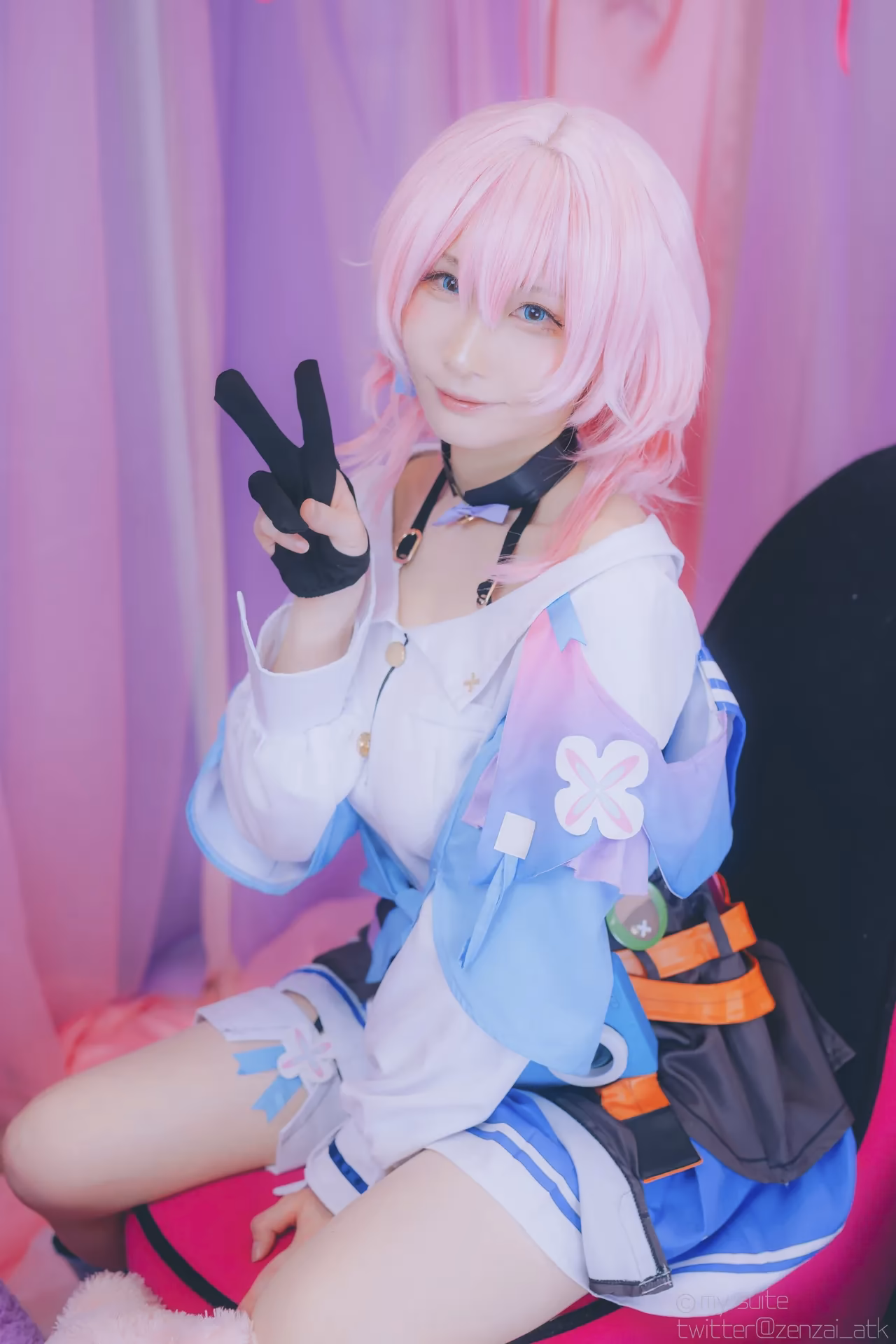 Atsuki as Himeko and March 7th — cosplay photo 204 of 355