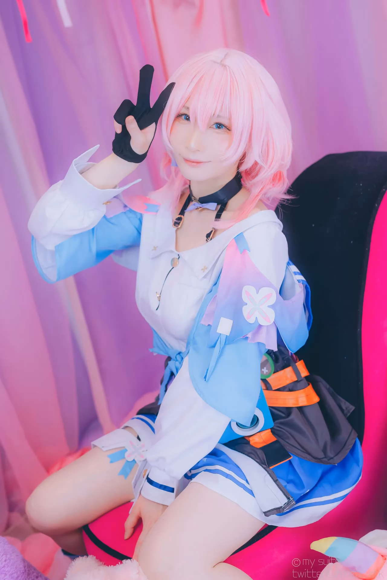 Atsuki as Himeko and March 7th — cosplay photo 205 of 355