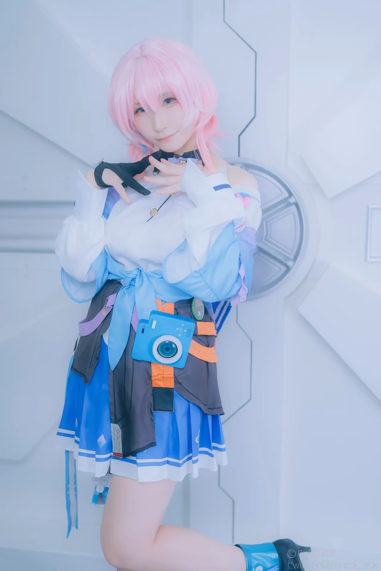 Atsuki as Himeko and March 7th — cosplay photo 217 of 355