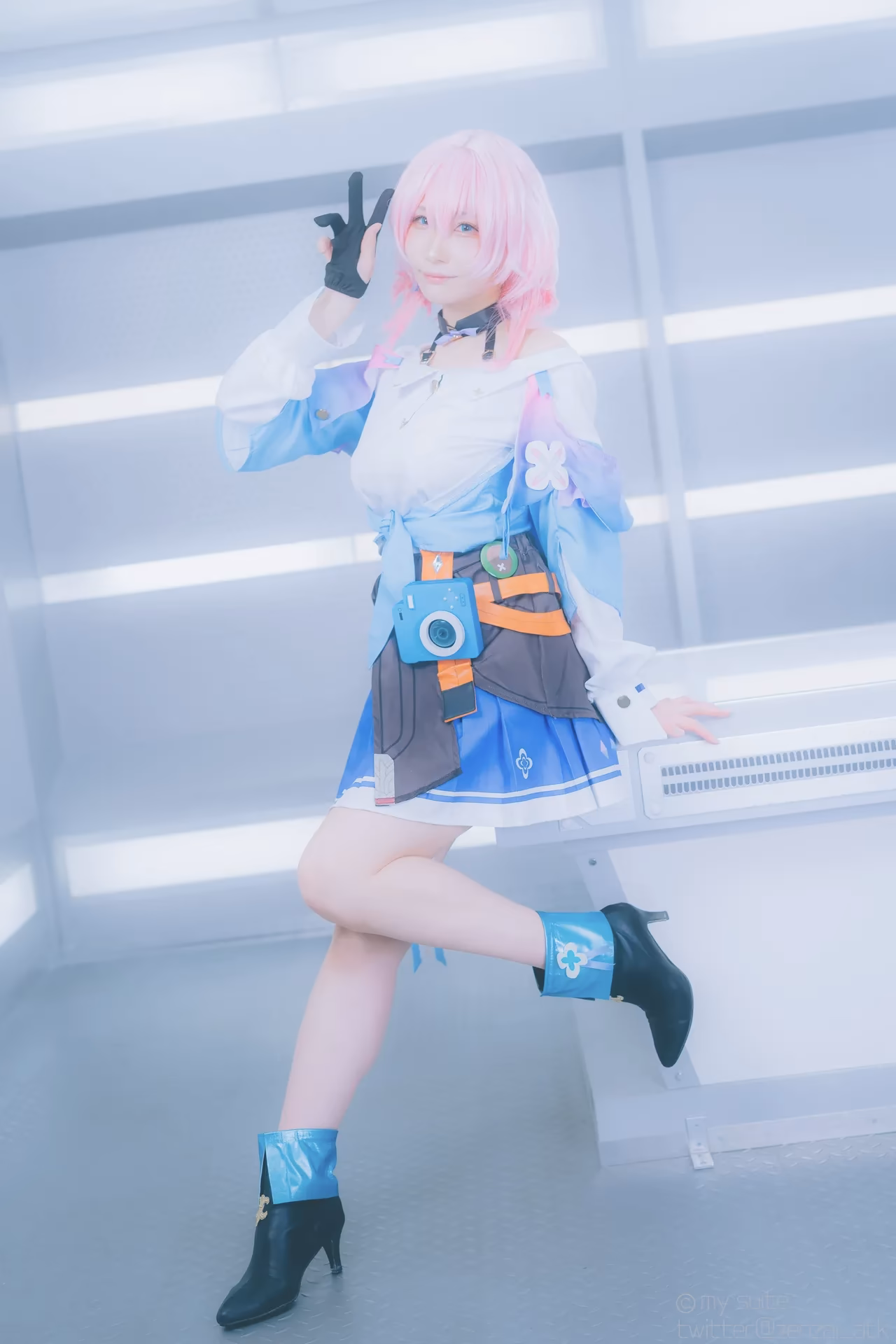 Atsuki as Himeko and March 7th — cosplay photo 243 of 355