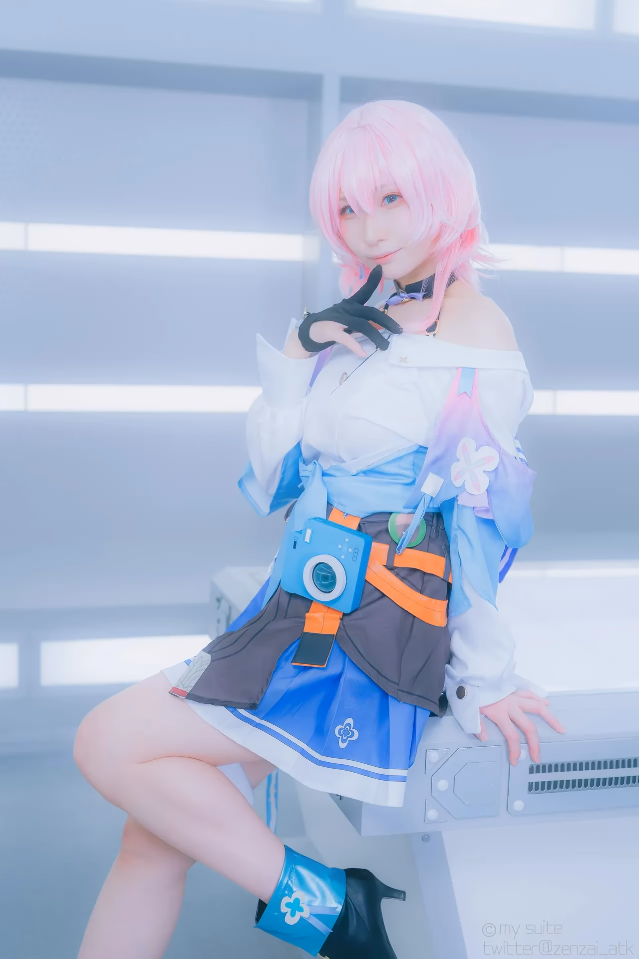 Atsuki as Himeko and March 7th — cosplay photo 245 of 355