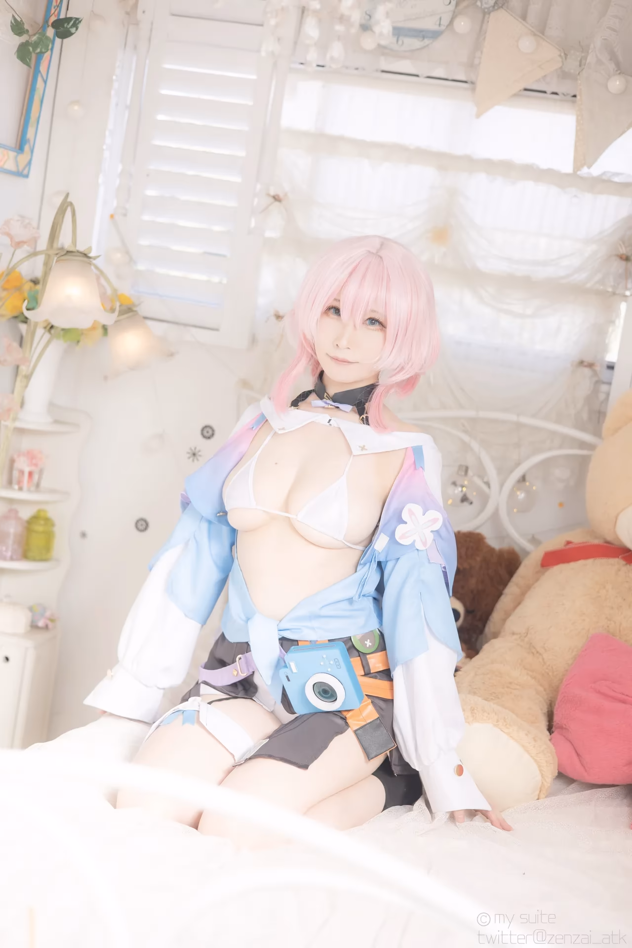 Atsuki as Himeko and March 7th — cosplay photo 254 of 355