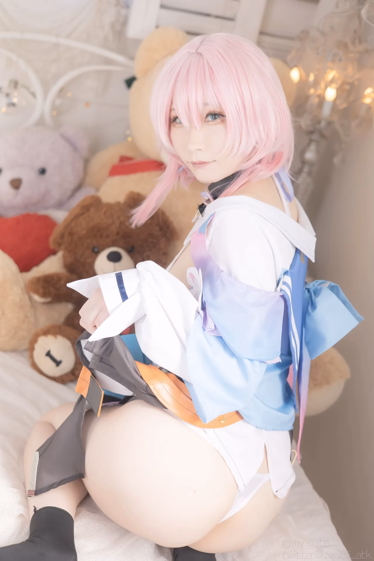 Atsuki as Himeko and March 7th — cosplay photo 298 of 355