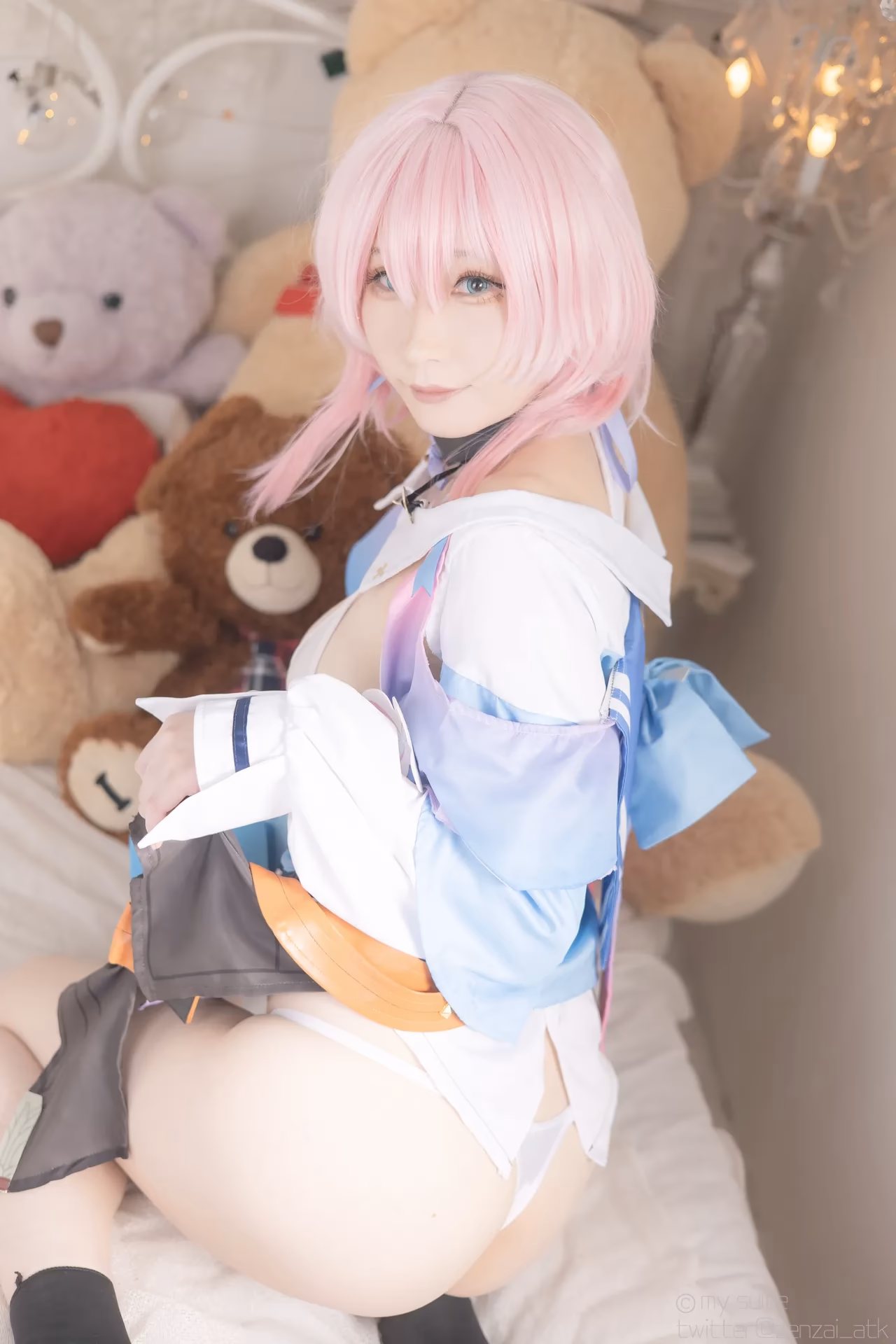Atsuki as Himeko and March 7th — cosplay photo 304 of 355