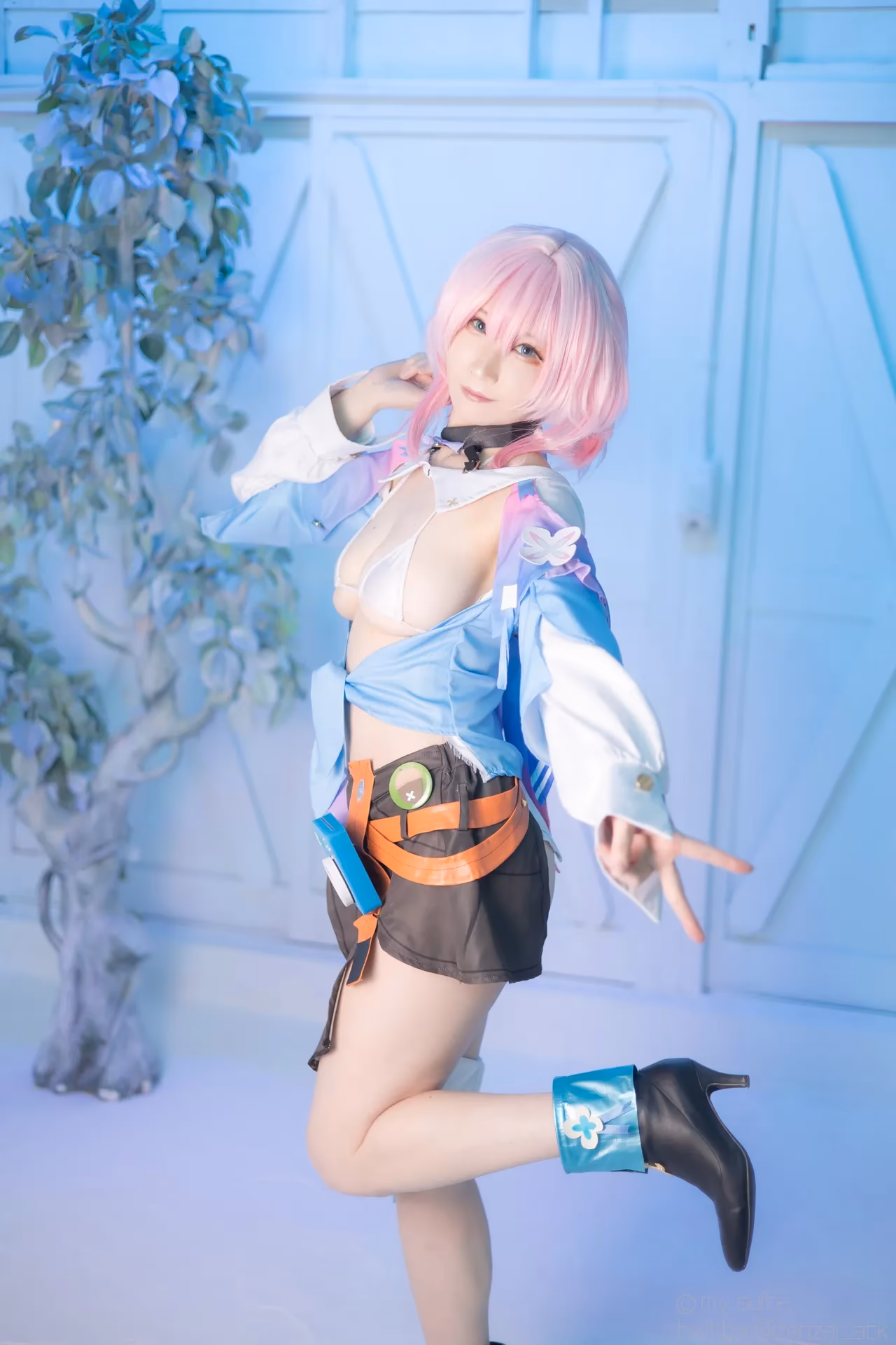 Atsuki as Himeko and March 7th — cosplay photo 317 of 355