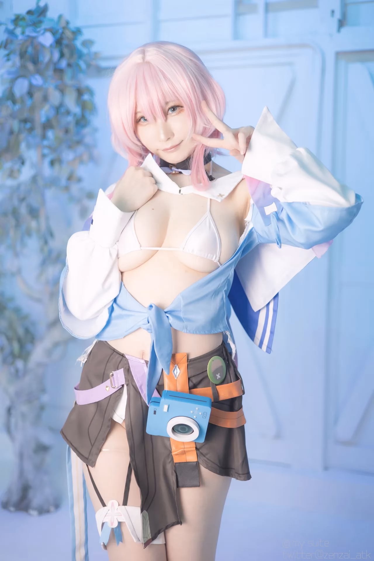 Atsuki as Himeko and March 7th — cosplay photo 338 of 355