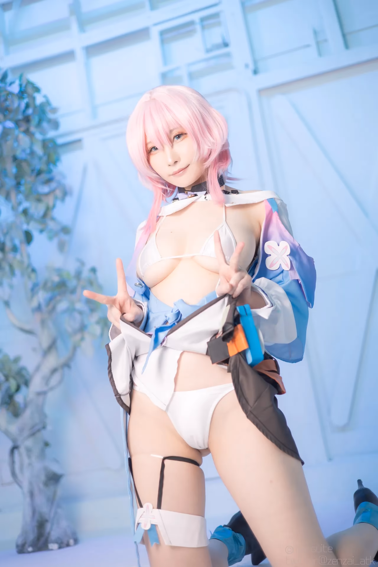 Atsuki as Himeko and March 7th — cosplay photo 348 of 355