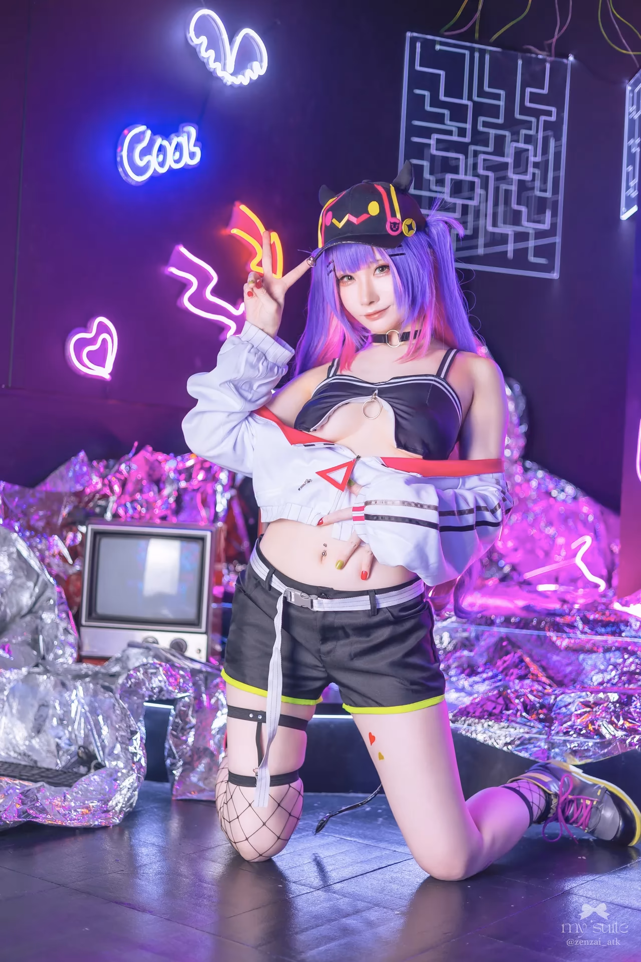 Atsuki as Tokoyami Towa — cosplay photo 115 of 459