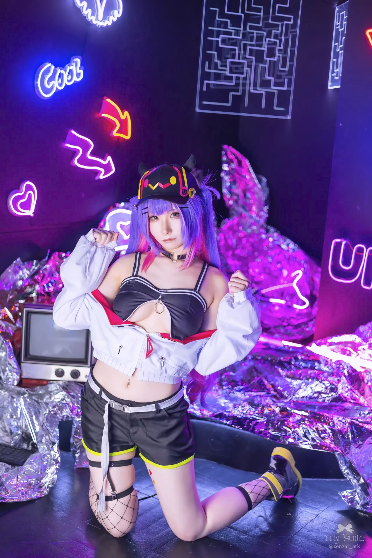 Atsuki as Tokoyami Towa — cosplay photo 116 of 459