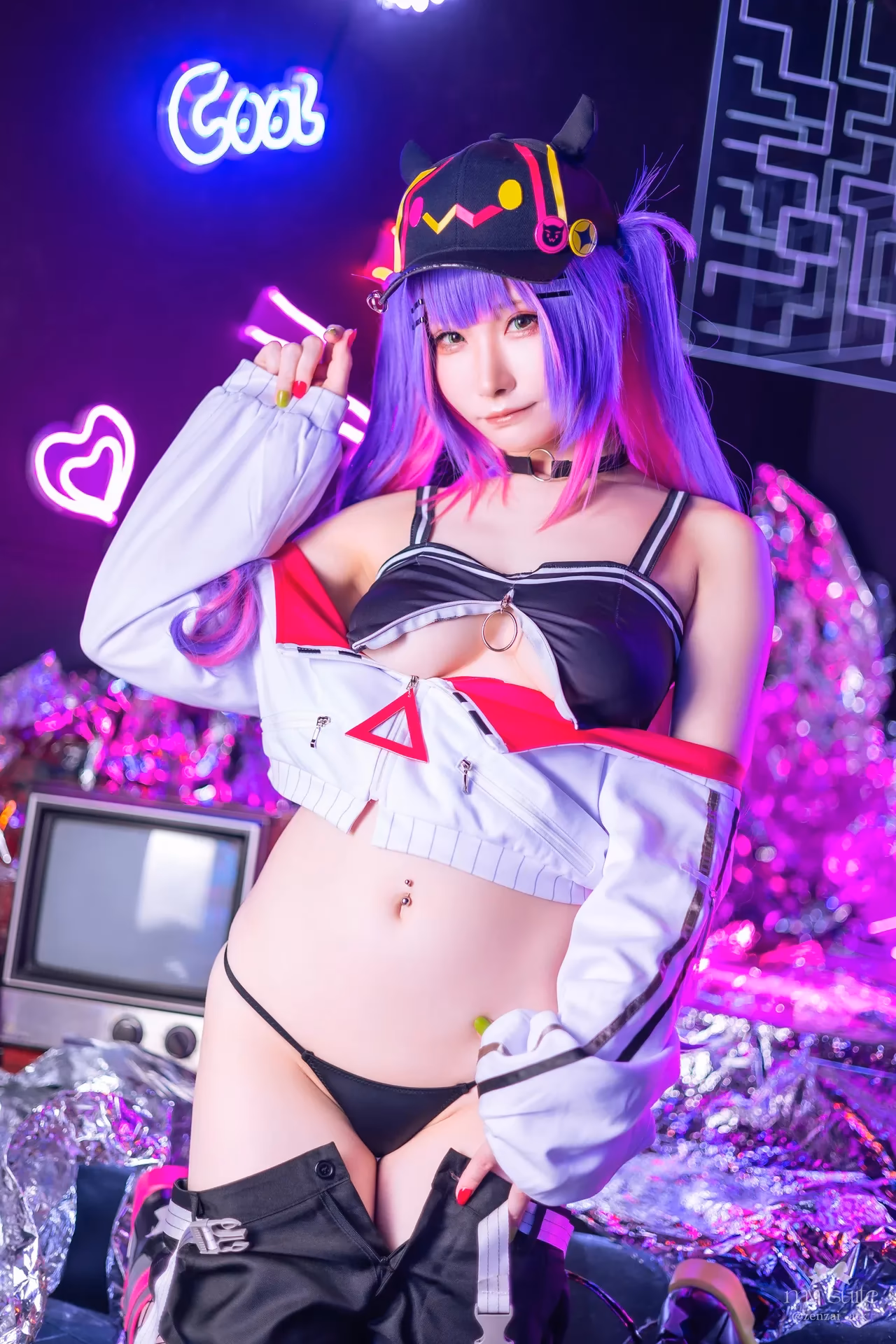 Atsuki as Tokoyami Towa — cosplay photo 136 of 459