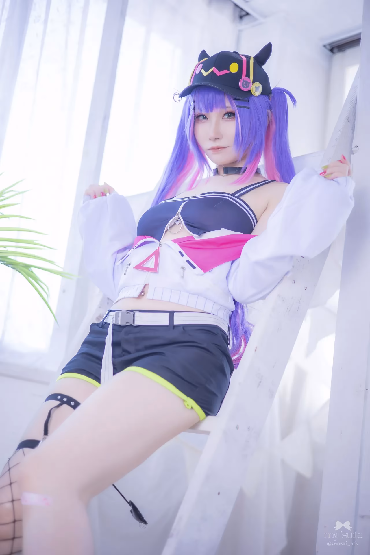 Atsuki as Tokoyami Towa — cosplay photo 21 of 459