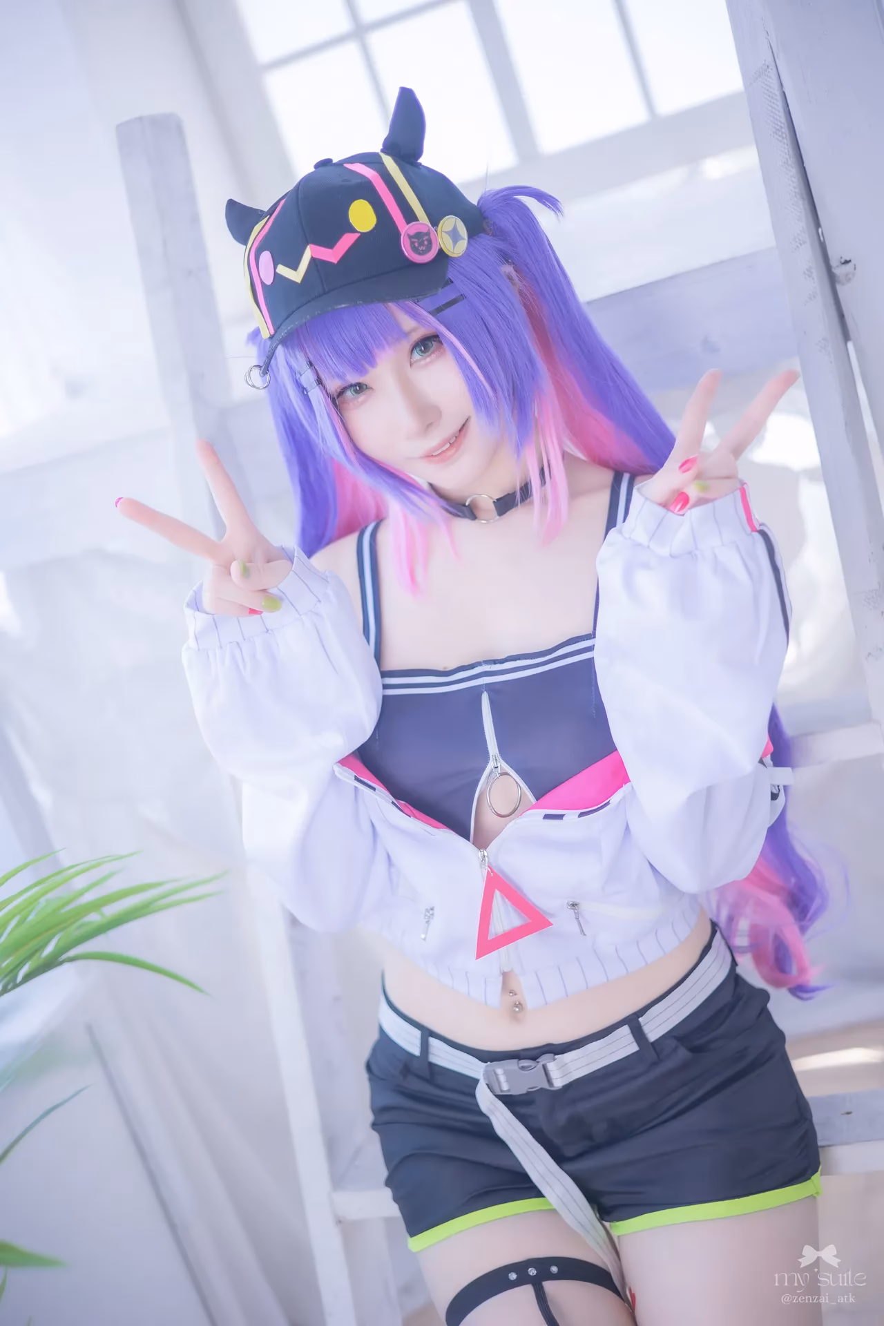Atsuki as Tokoyami Towa — cosplay photo 29 of 459