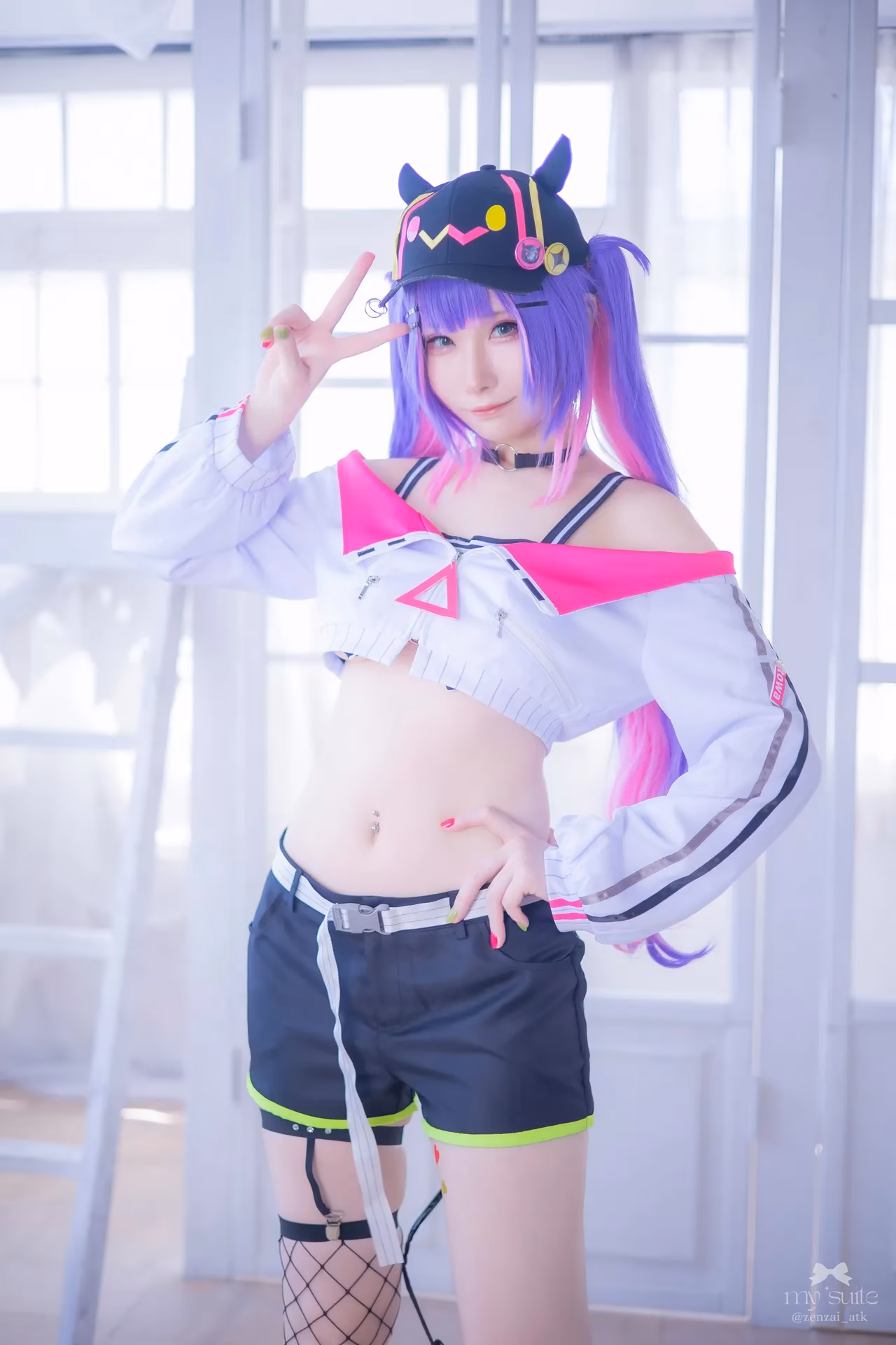 Atsuki as Tokoyami Towa — cosplay photo 3 of 459