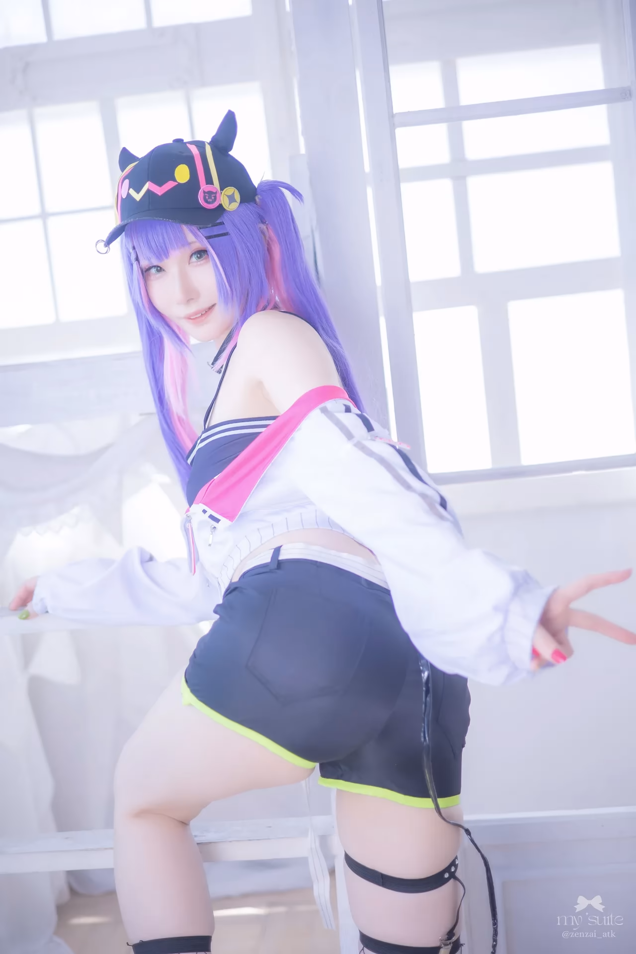Atsuki as Tokoyami Towa — cosplay photo 31 of 459