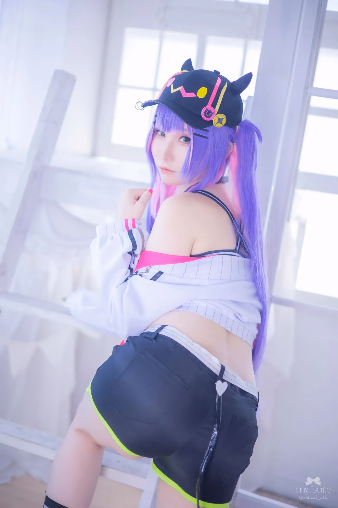 Atsuki as Tokoyami Towa — cosplay photo 35 of 459