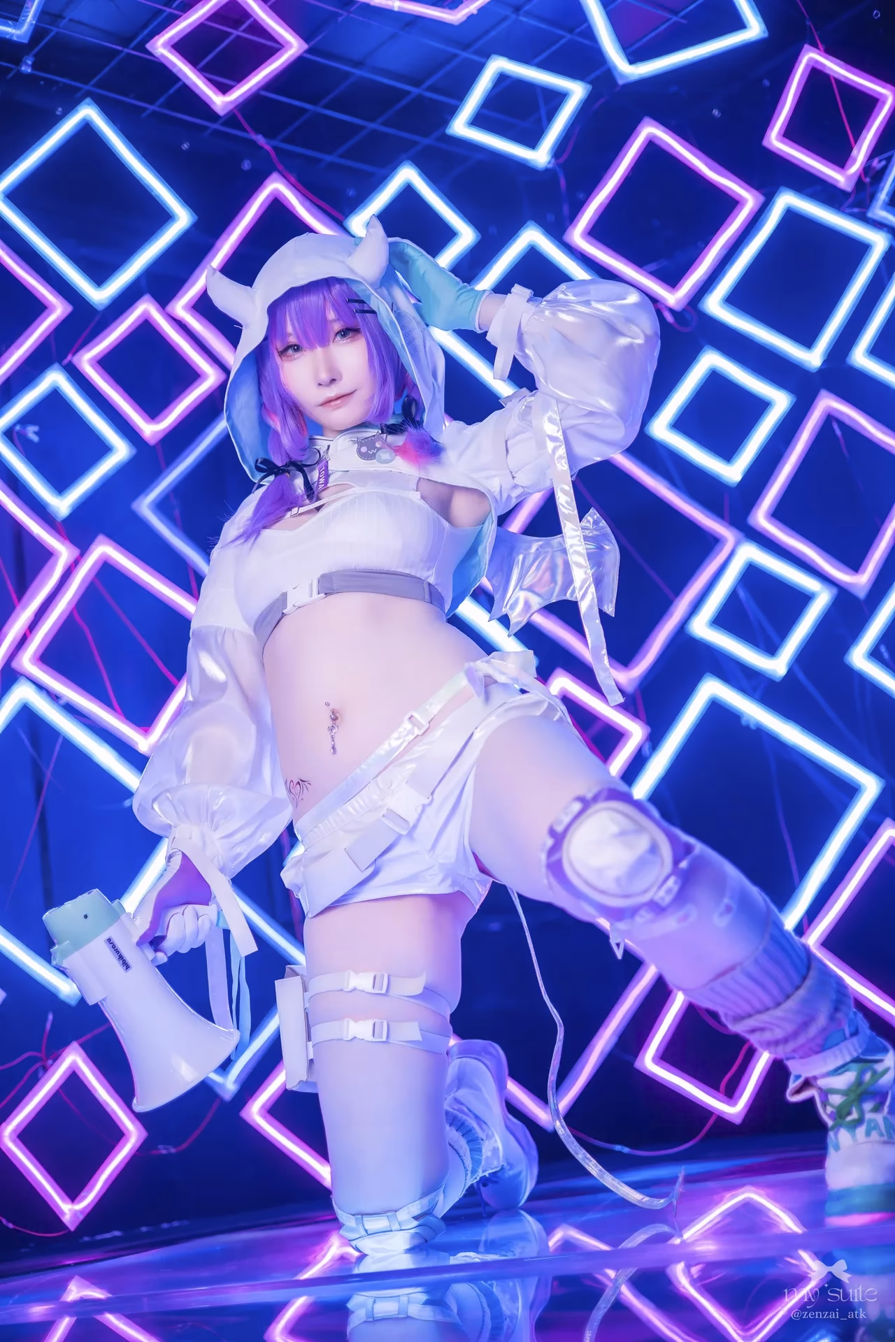 Atsuki as Tokoyami Towa — cosplay photo 369 of 459