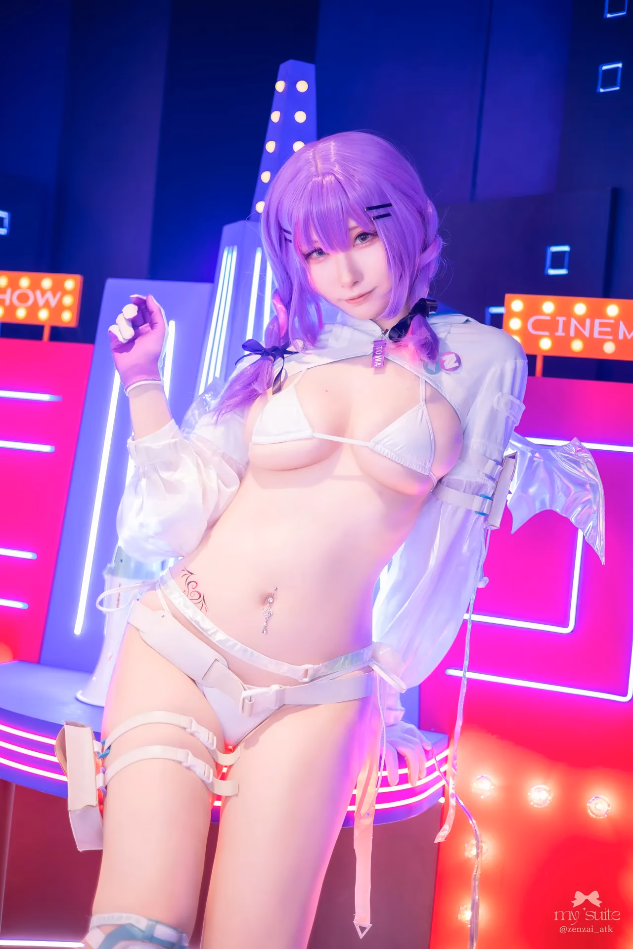 Atsuki as Tokoyami Towa — cosplay photo 448 of 459