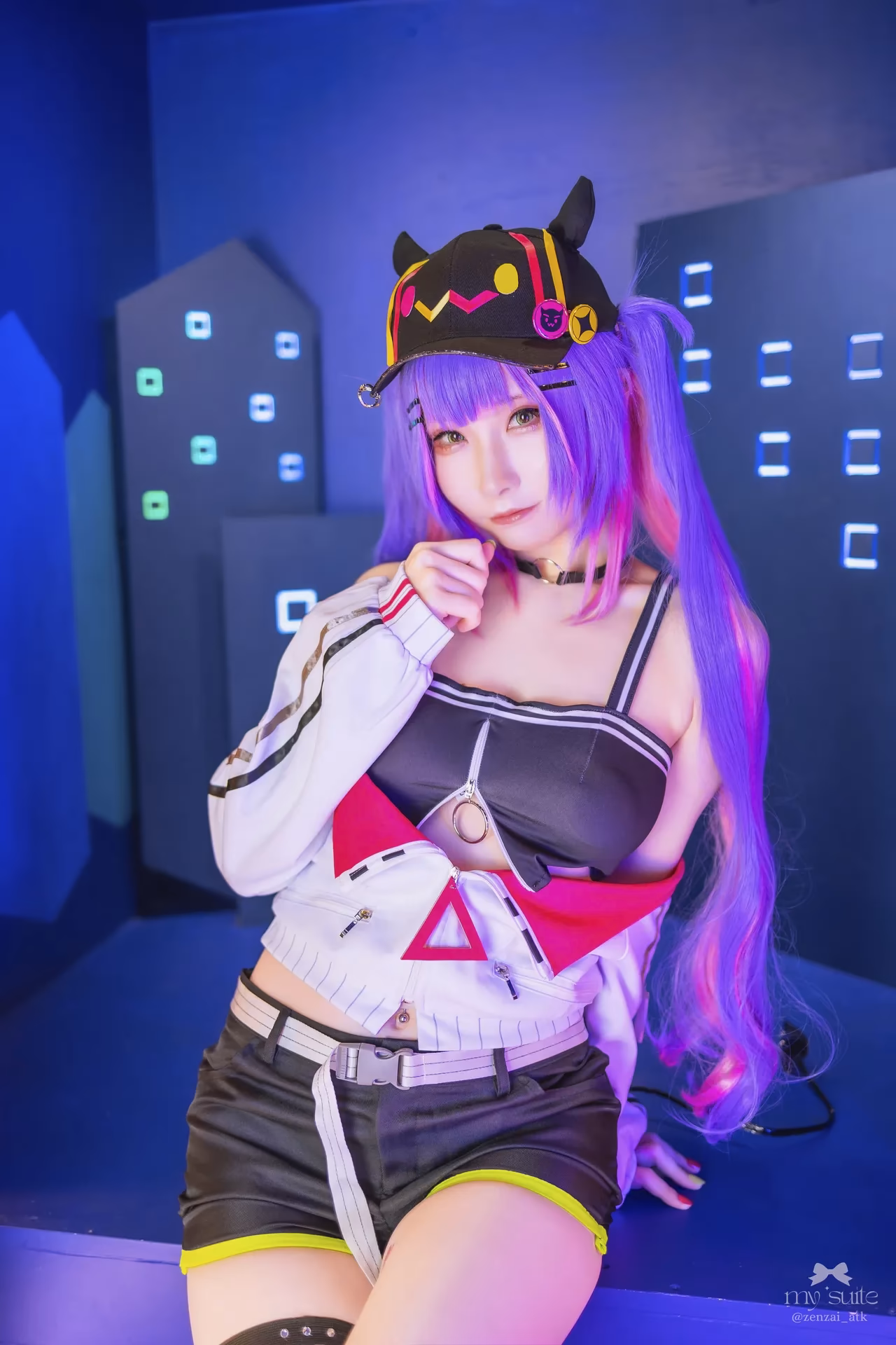 Atsuki as Tokoyami Towa — cosplay photo 50 of 459