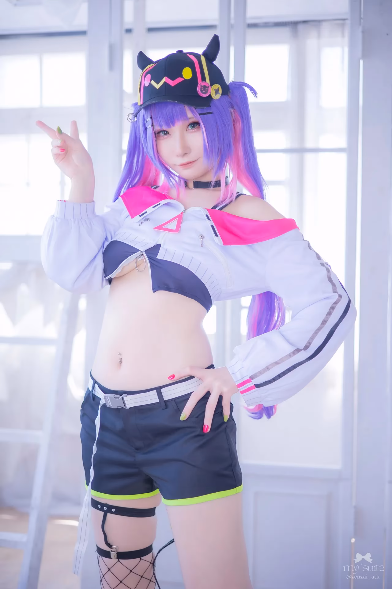 Atsuki as Tokoyami Towa — cosplay photo 6 of 459