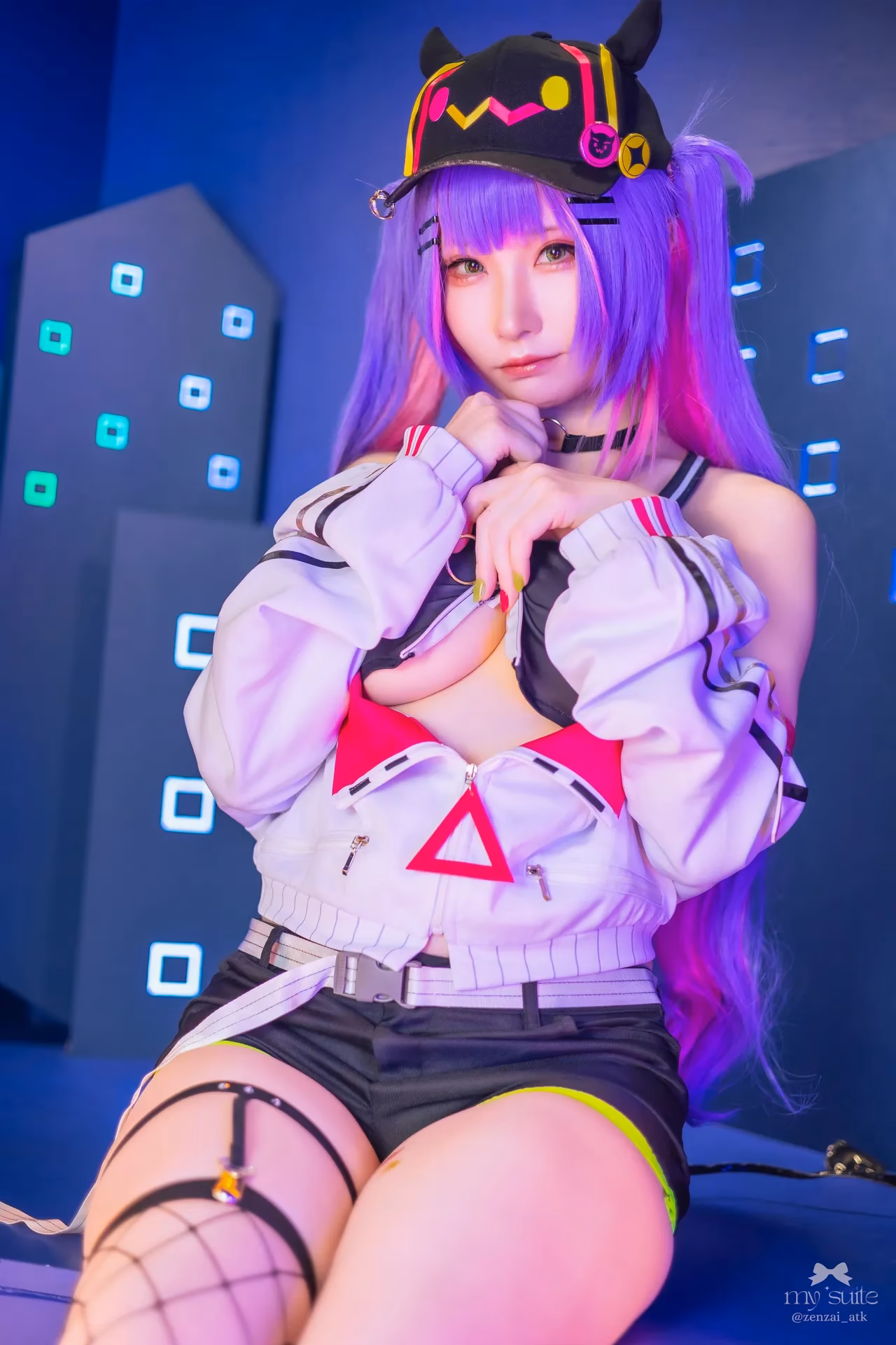 Atsuki as Tokoyami Towa — cosplay photo 72 of 459