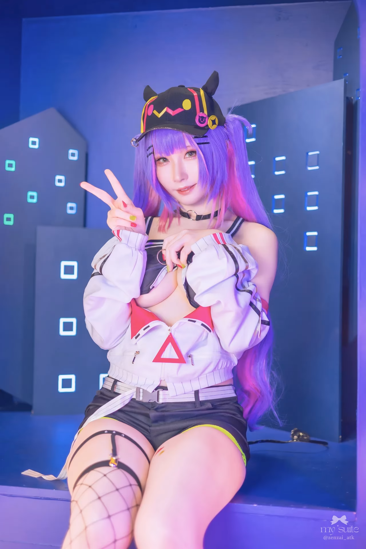 Atsuki as Tokoyami Towa — cosplay photo 75 of 459