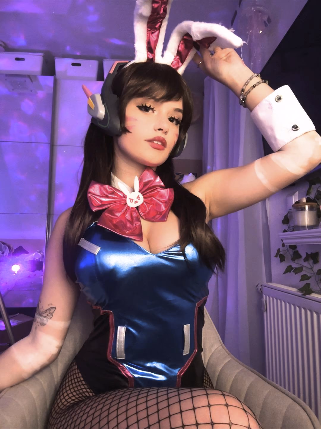 Avy Genki as D.Va — cosplay photo 6 of 14